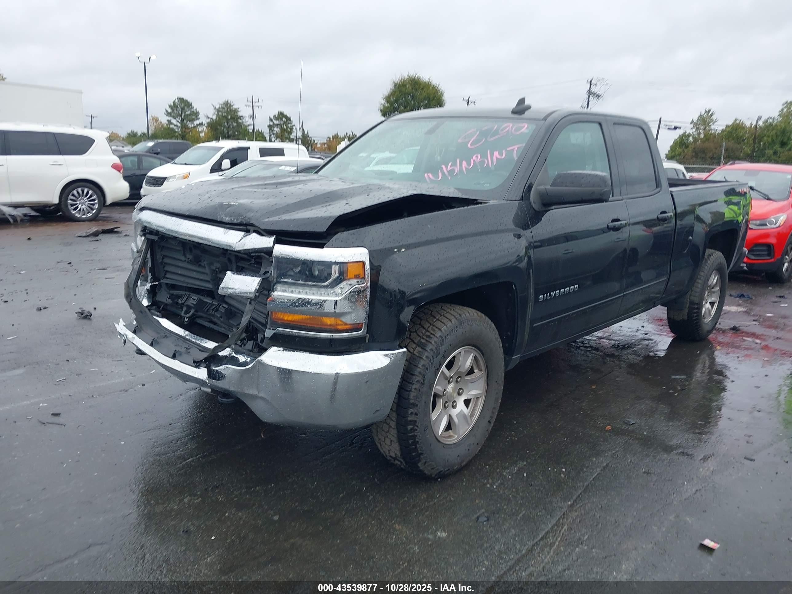 CHEVROLET SILVERADO image 2