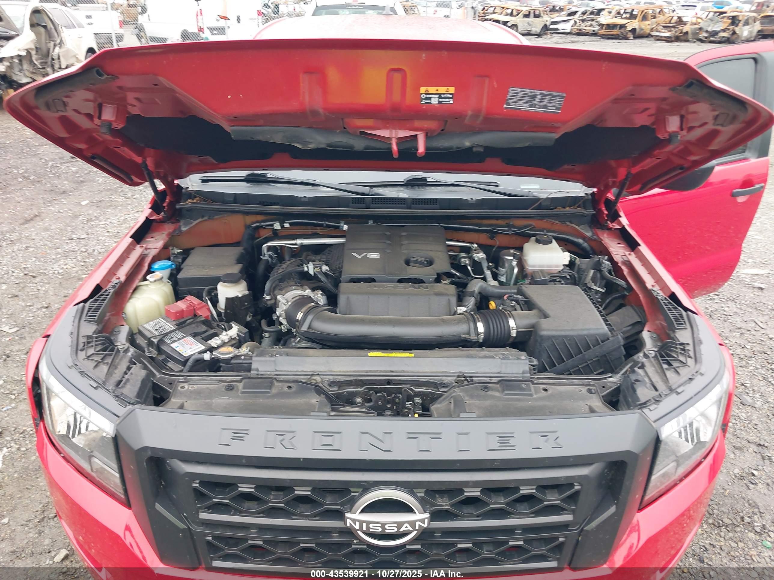 NISSAN FRONTIER image 10