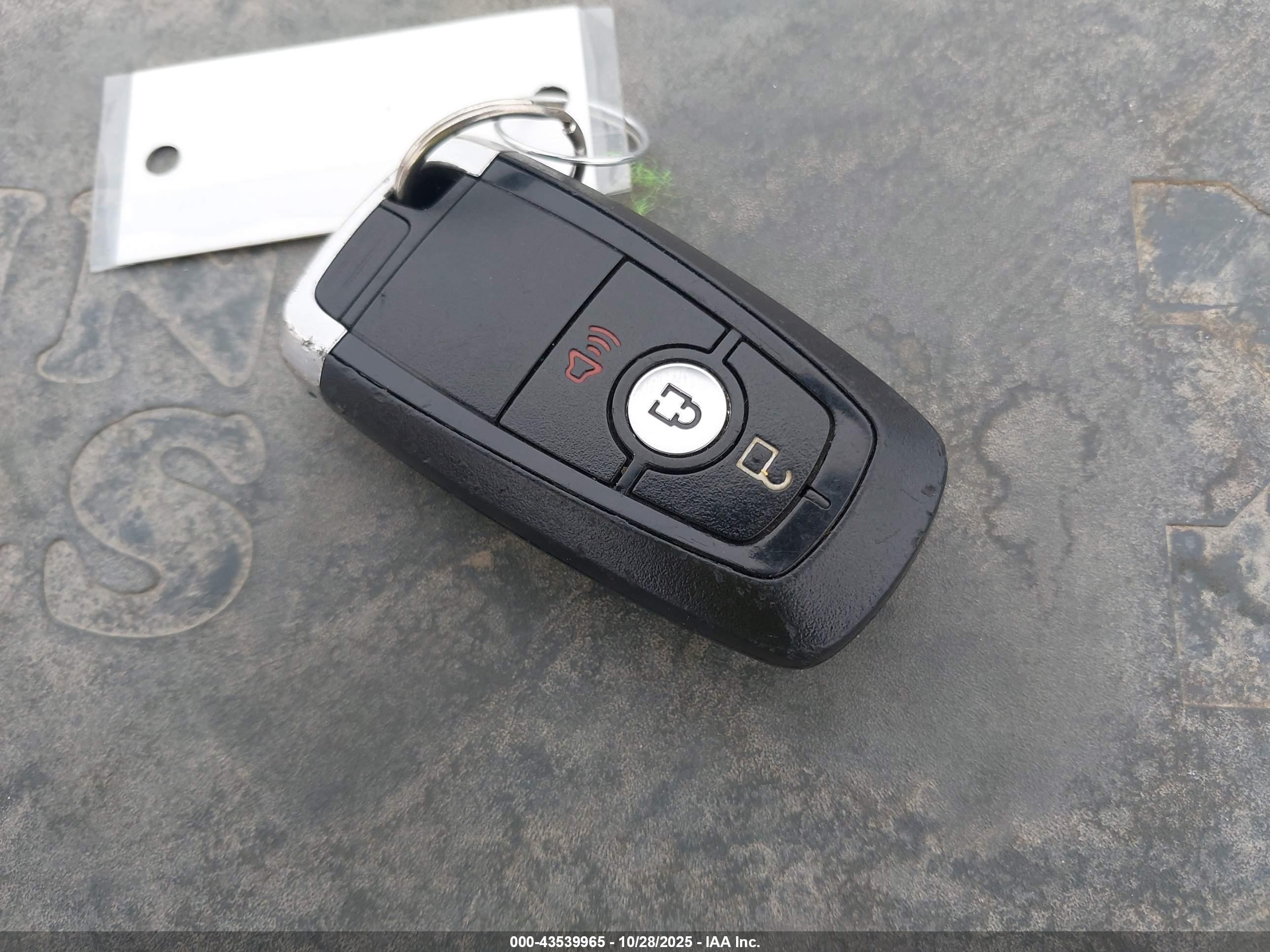 FORD EDGE image 11