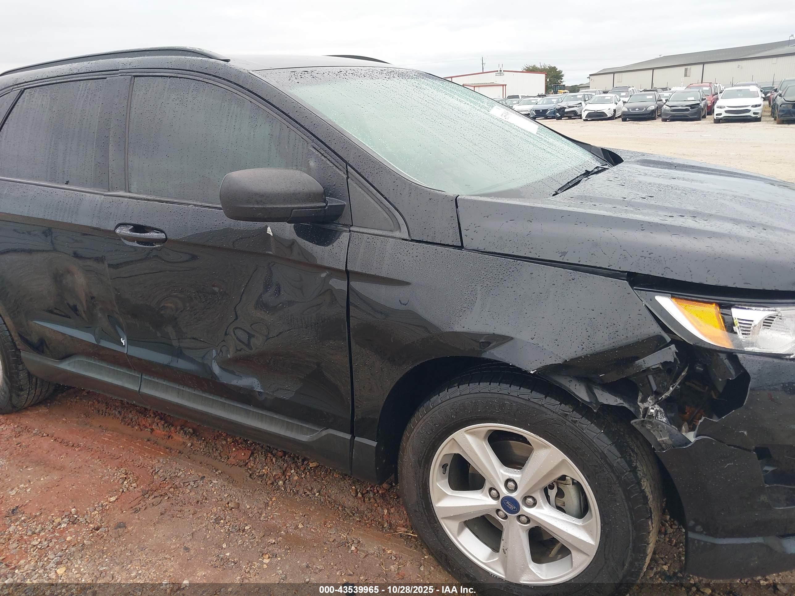 FORD EDGE image 6