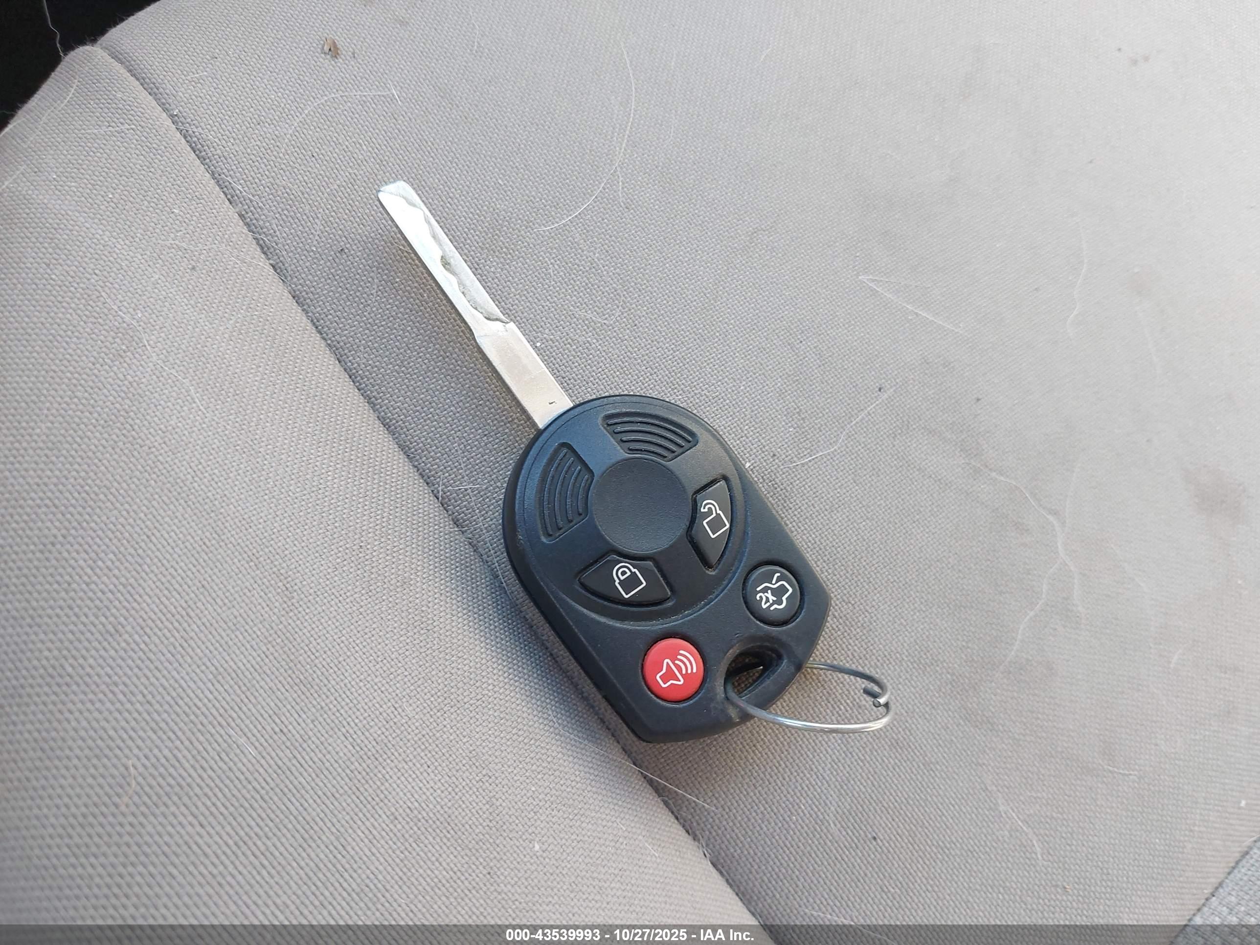 FORD FOCUS image 11