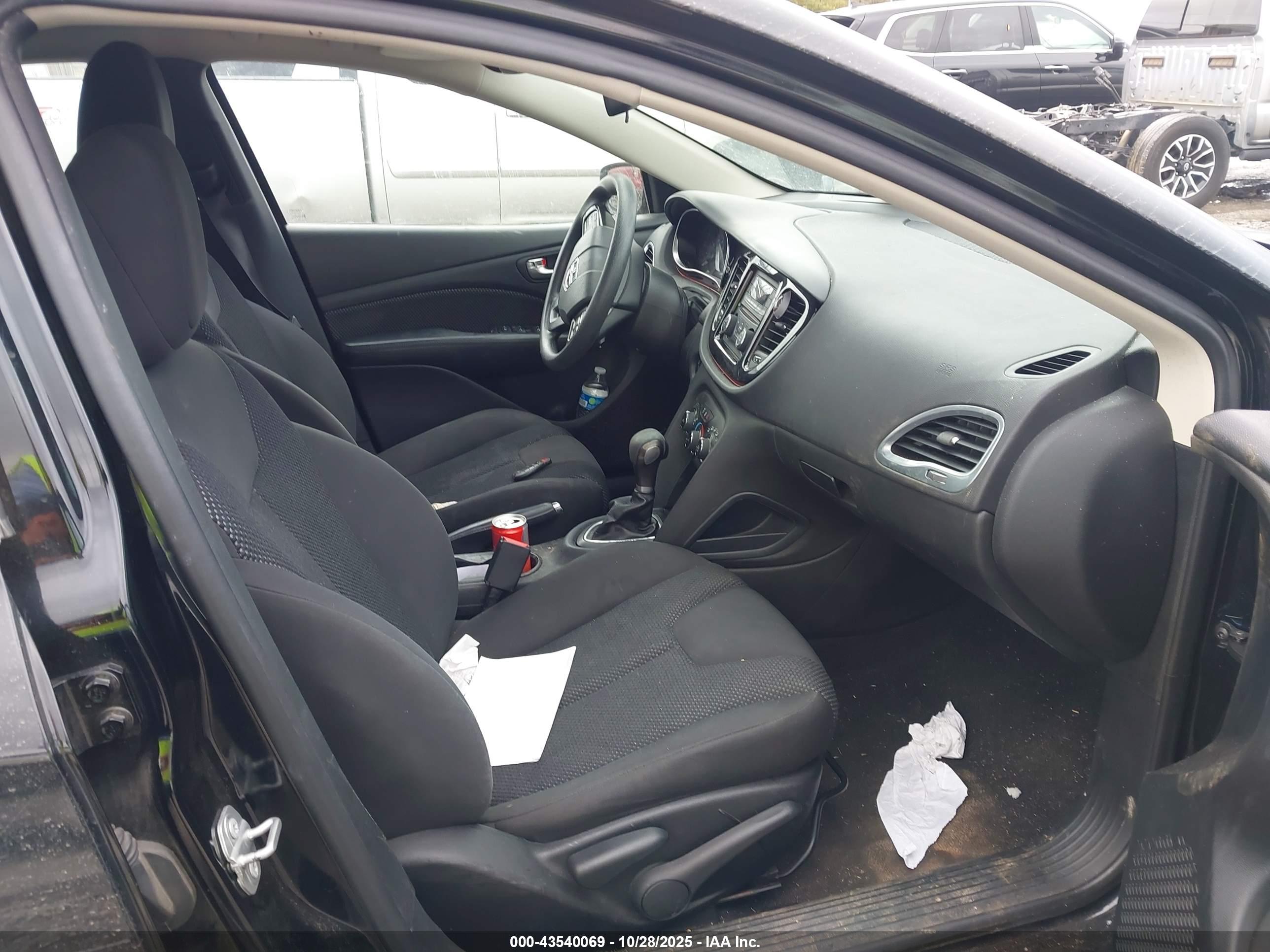 DODGE DART image 5