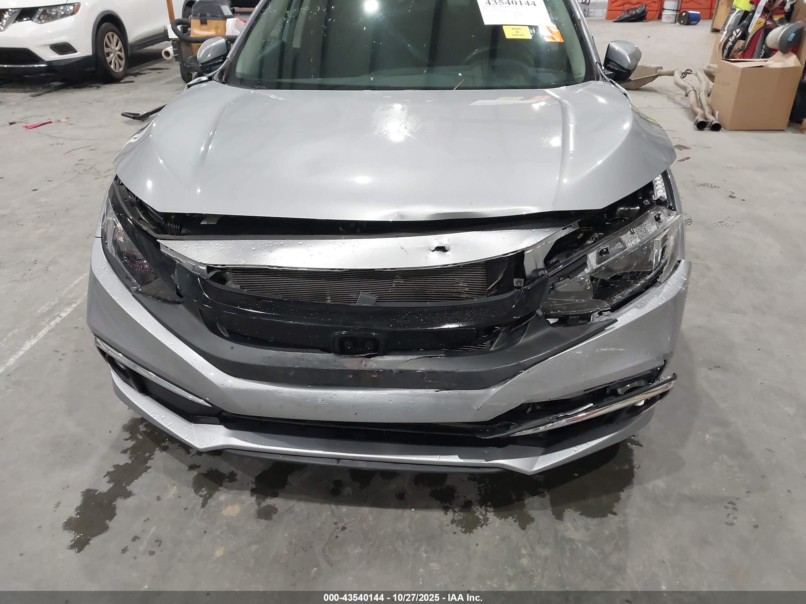 HONDA CIVIC image 6