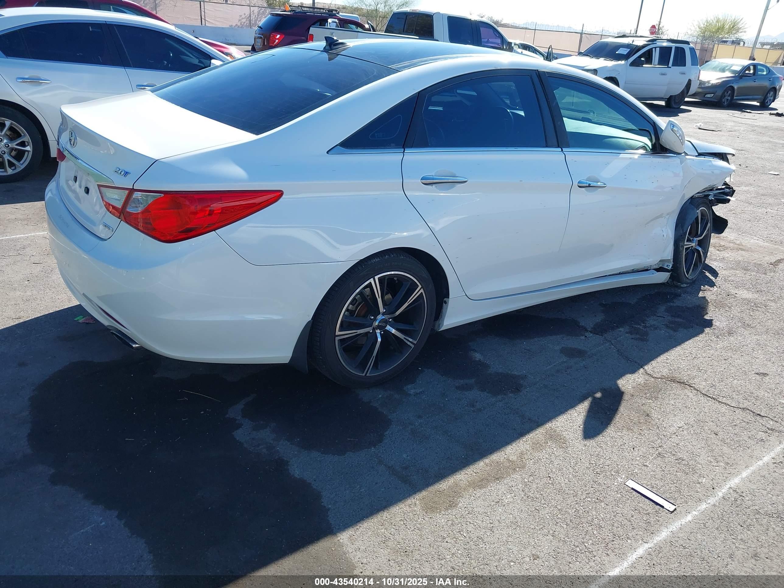 HYUNDAI SONATA image 4
