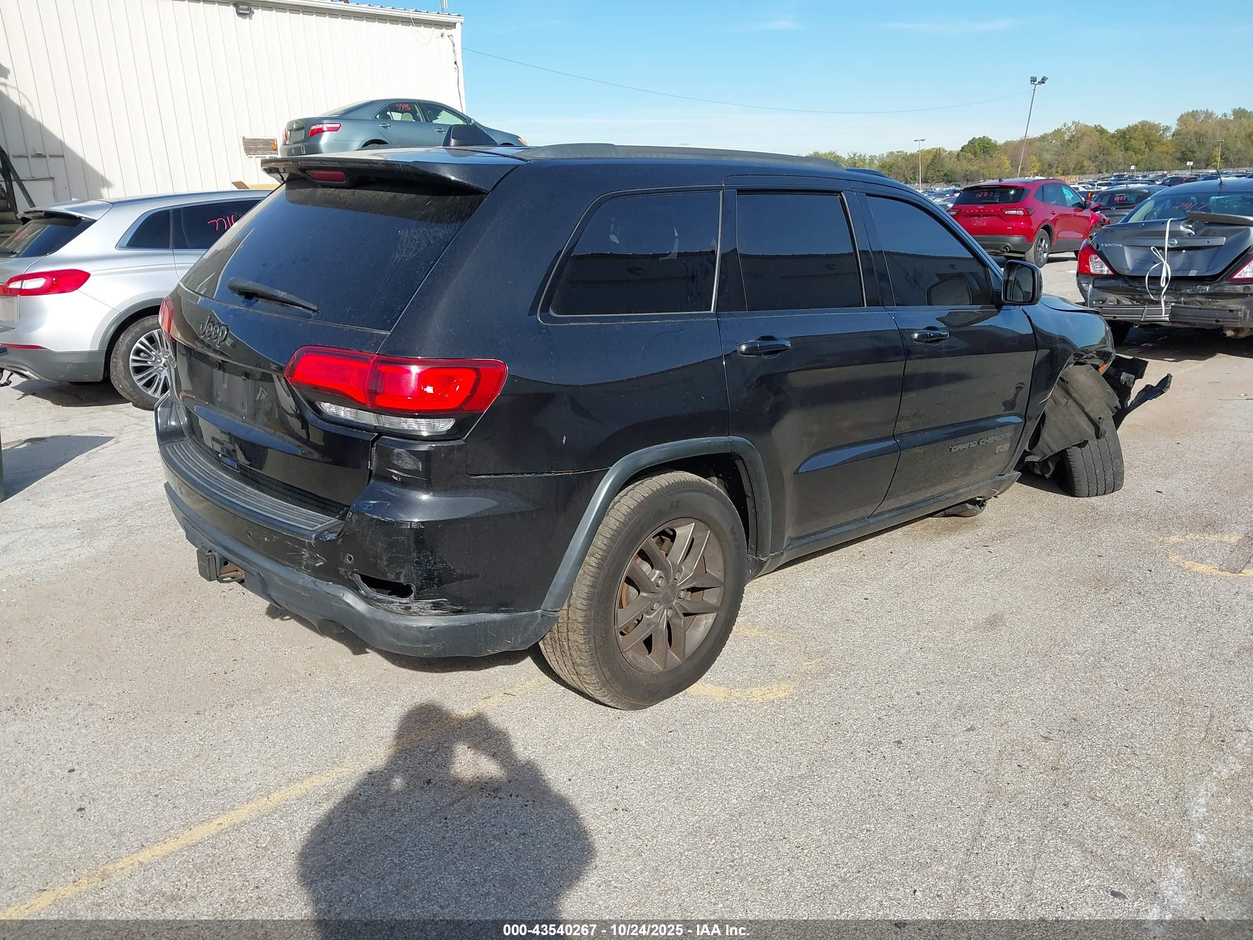 JEEP GRAND image 4