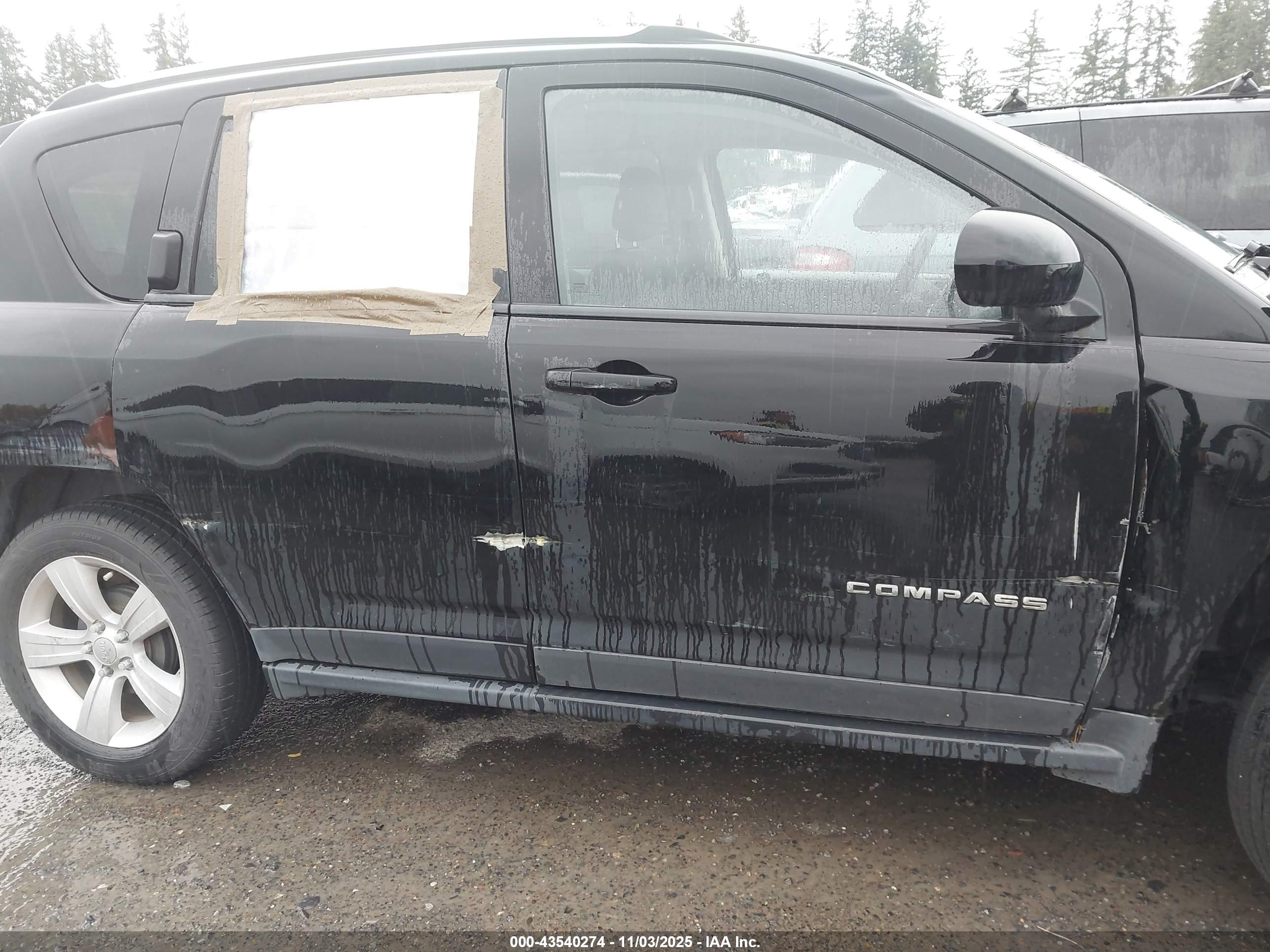 JEEP COMPASS image 6
