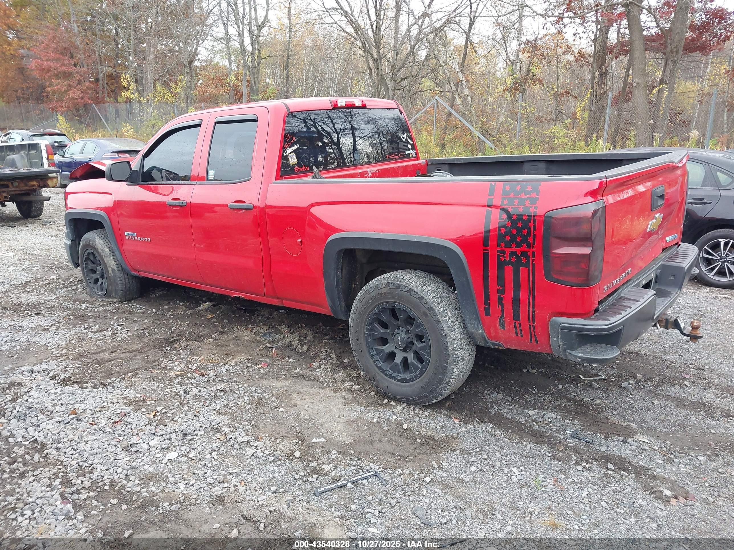 CHEVROLET SILVERADO image 3