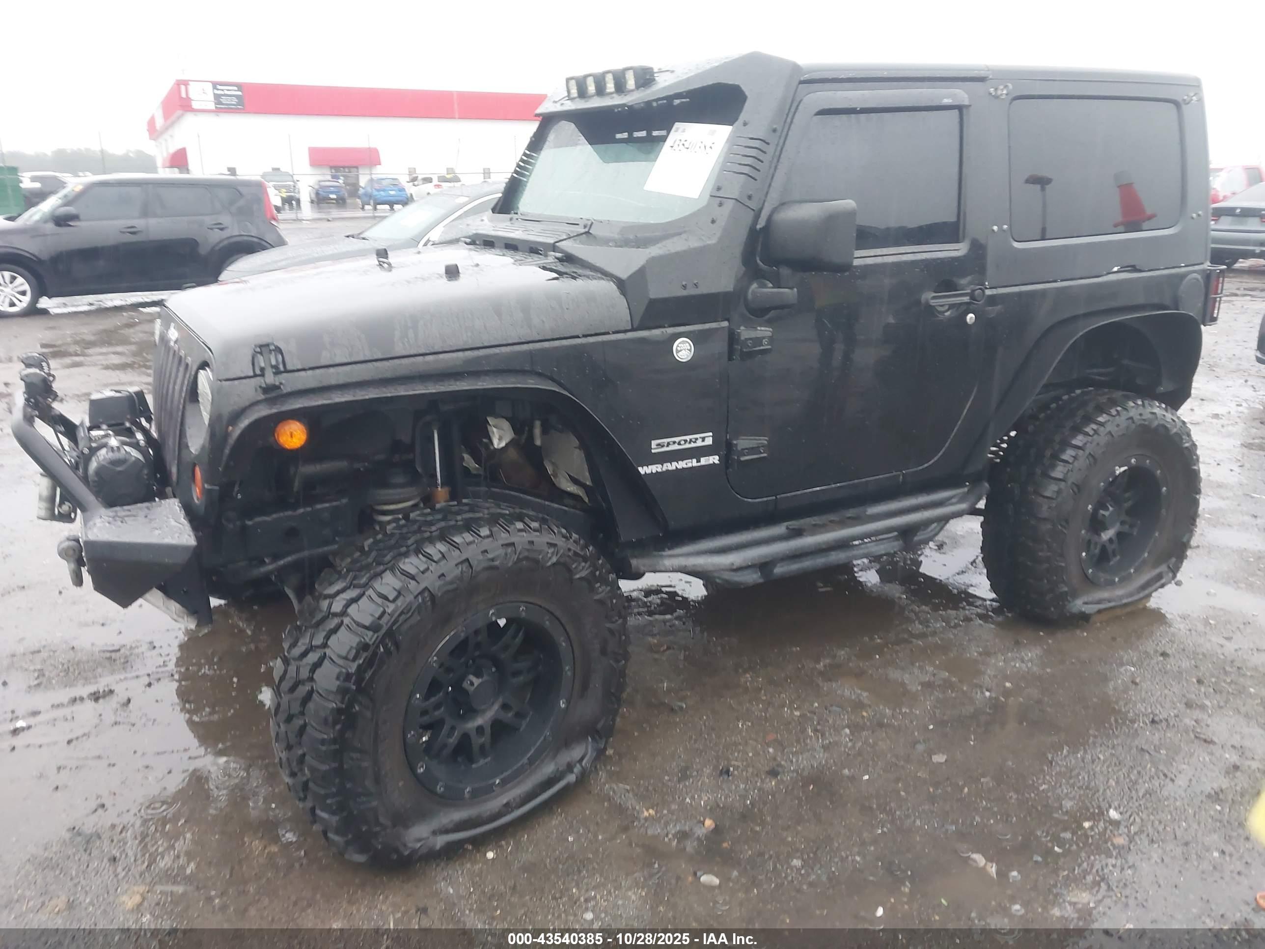 JEEP WRANGLER image 2