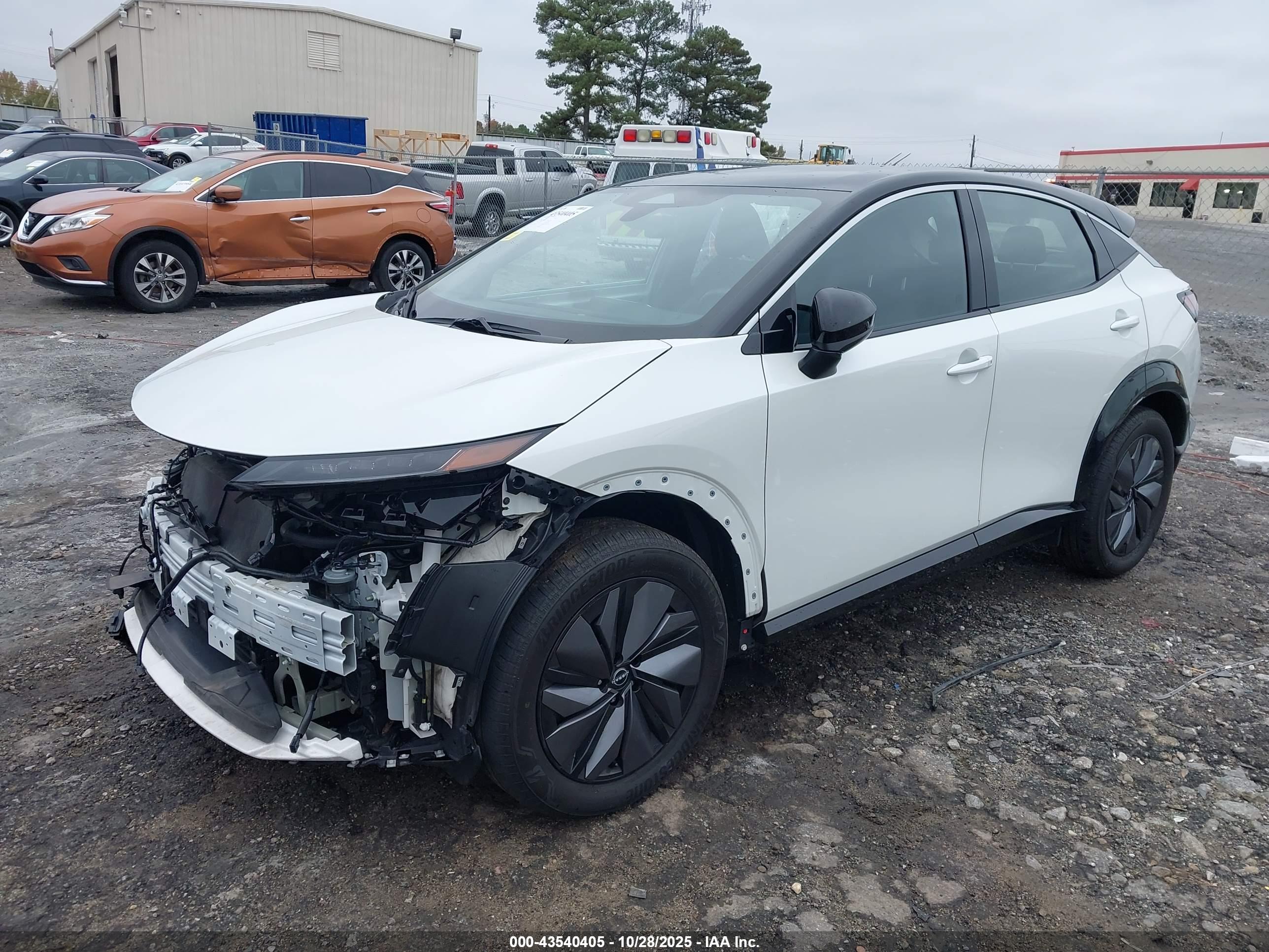 NISSAN ARIYA image 2