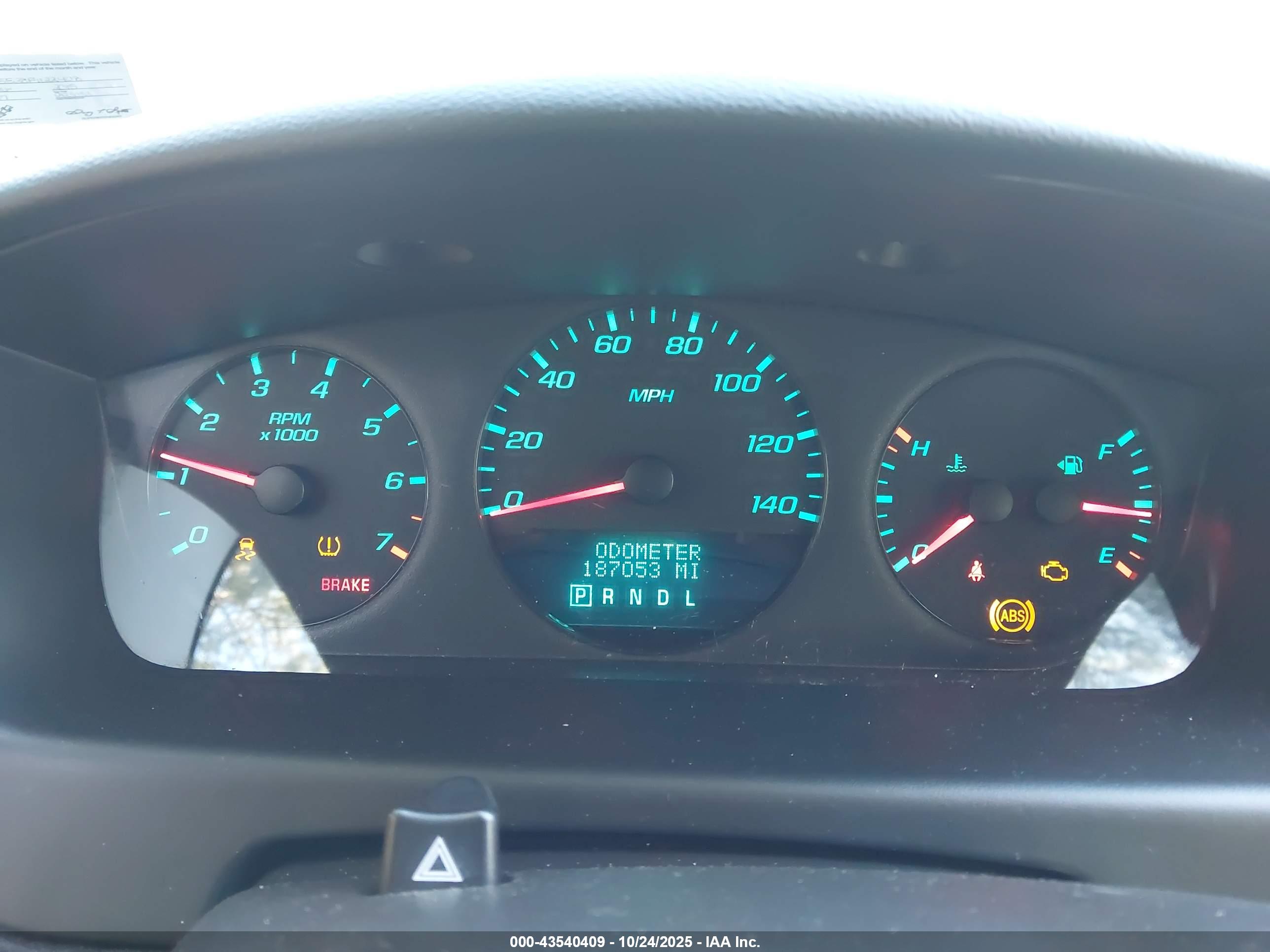 CHEVROLET IMPALA image 7