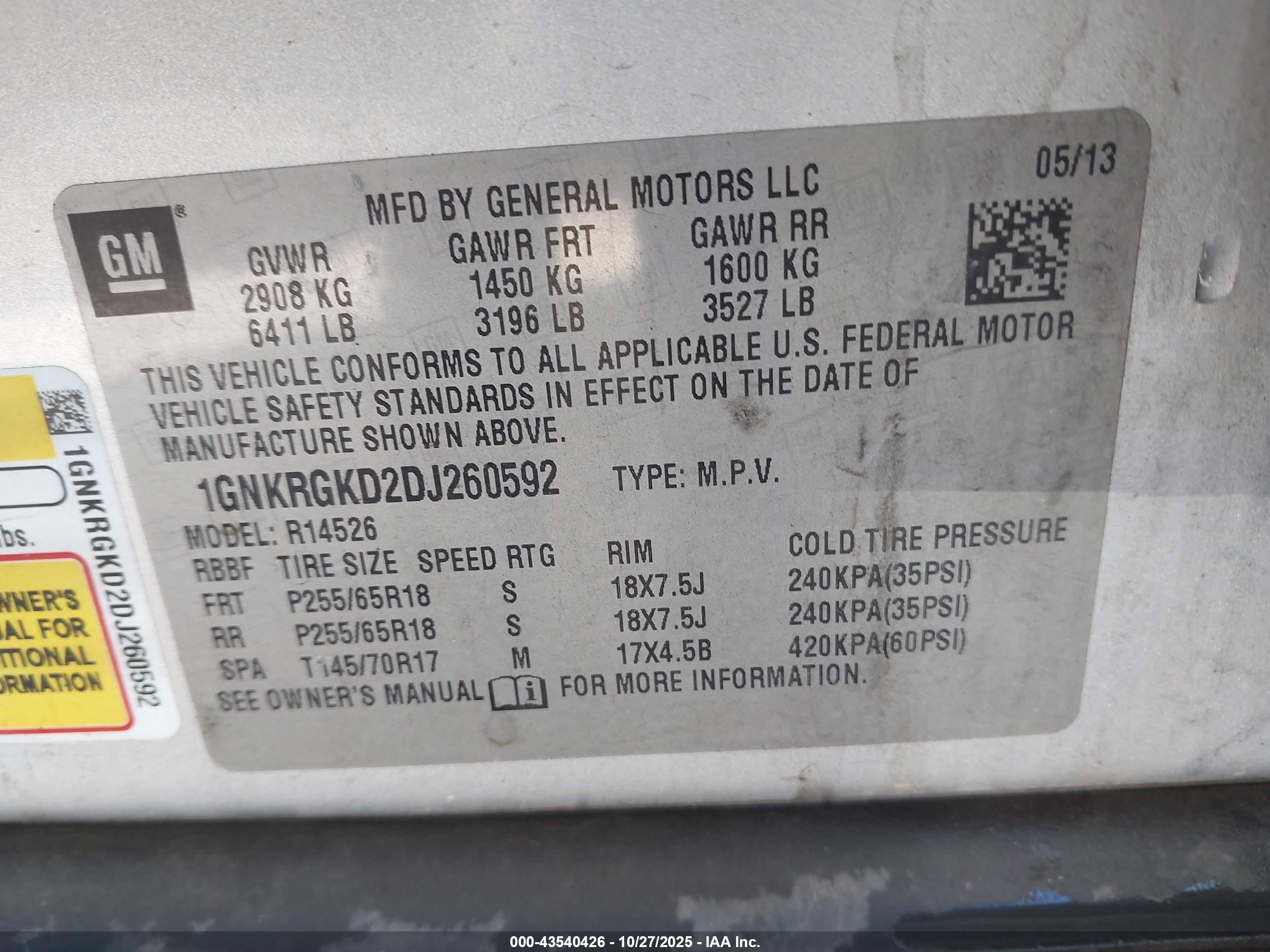 CHEVROLET TRAVERSE image 9
