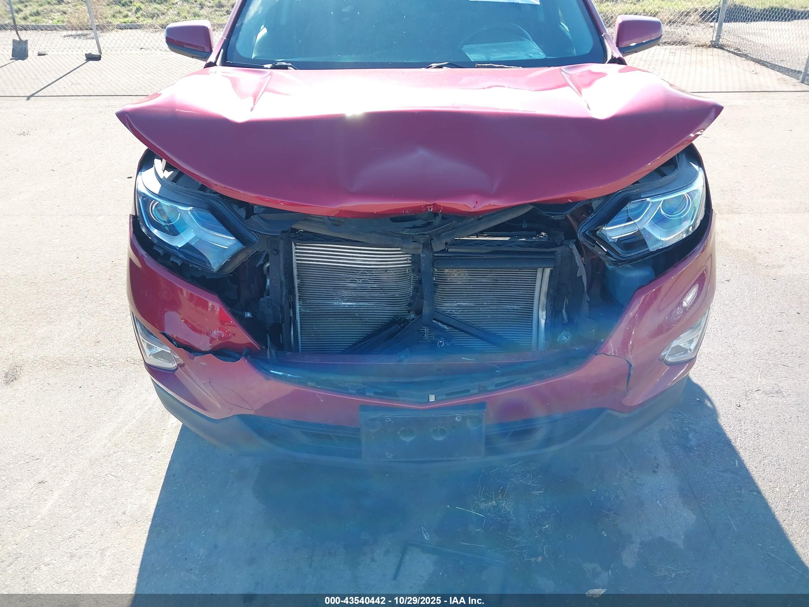 CHEVROLET EQUINOX image 6
