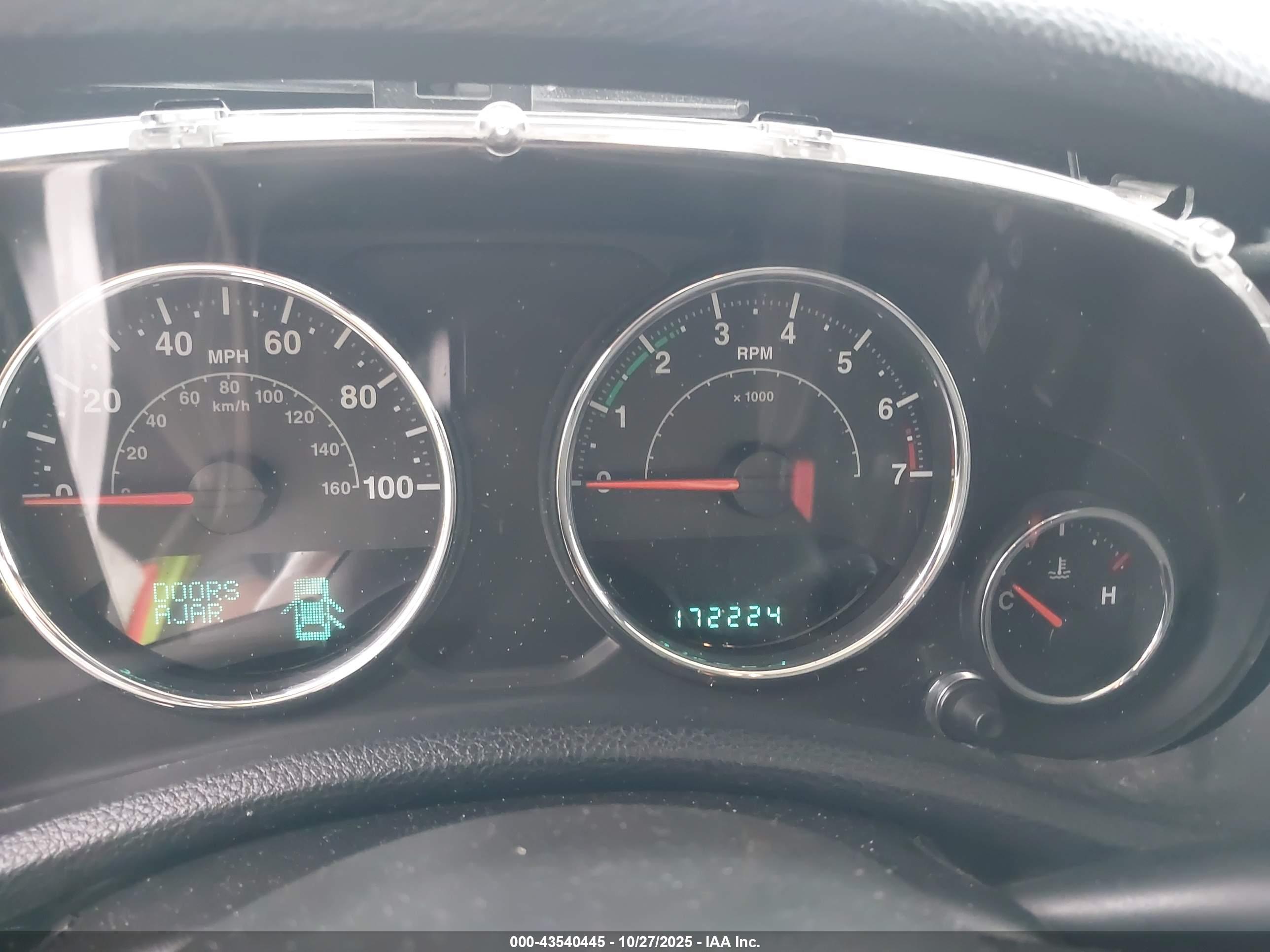 JEEP WRANGLER image 7