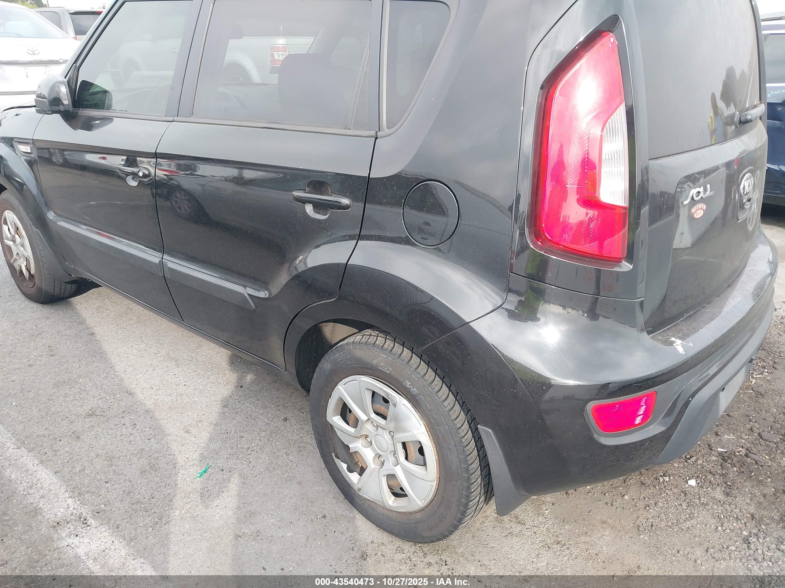 KIA SOUL image 6