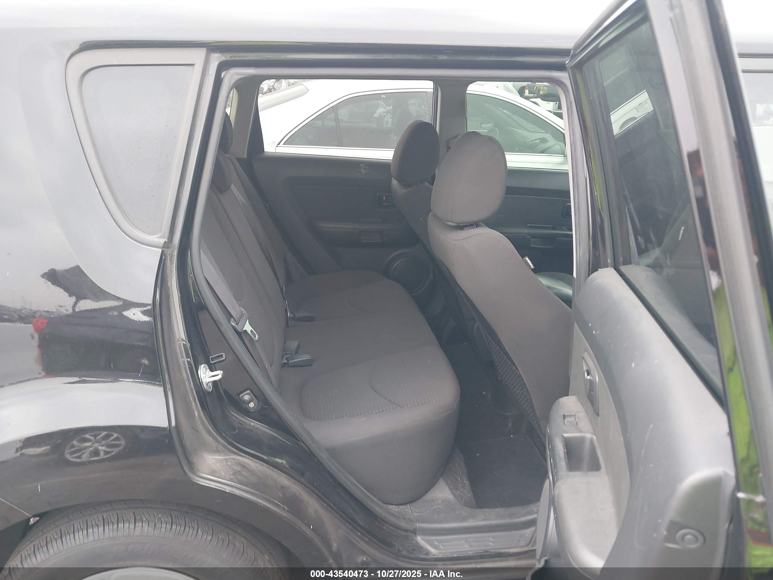 KIA SOUL image 8