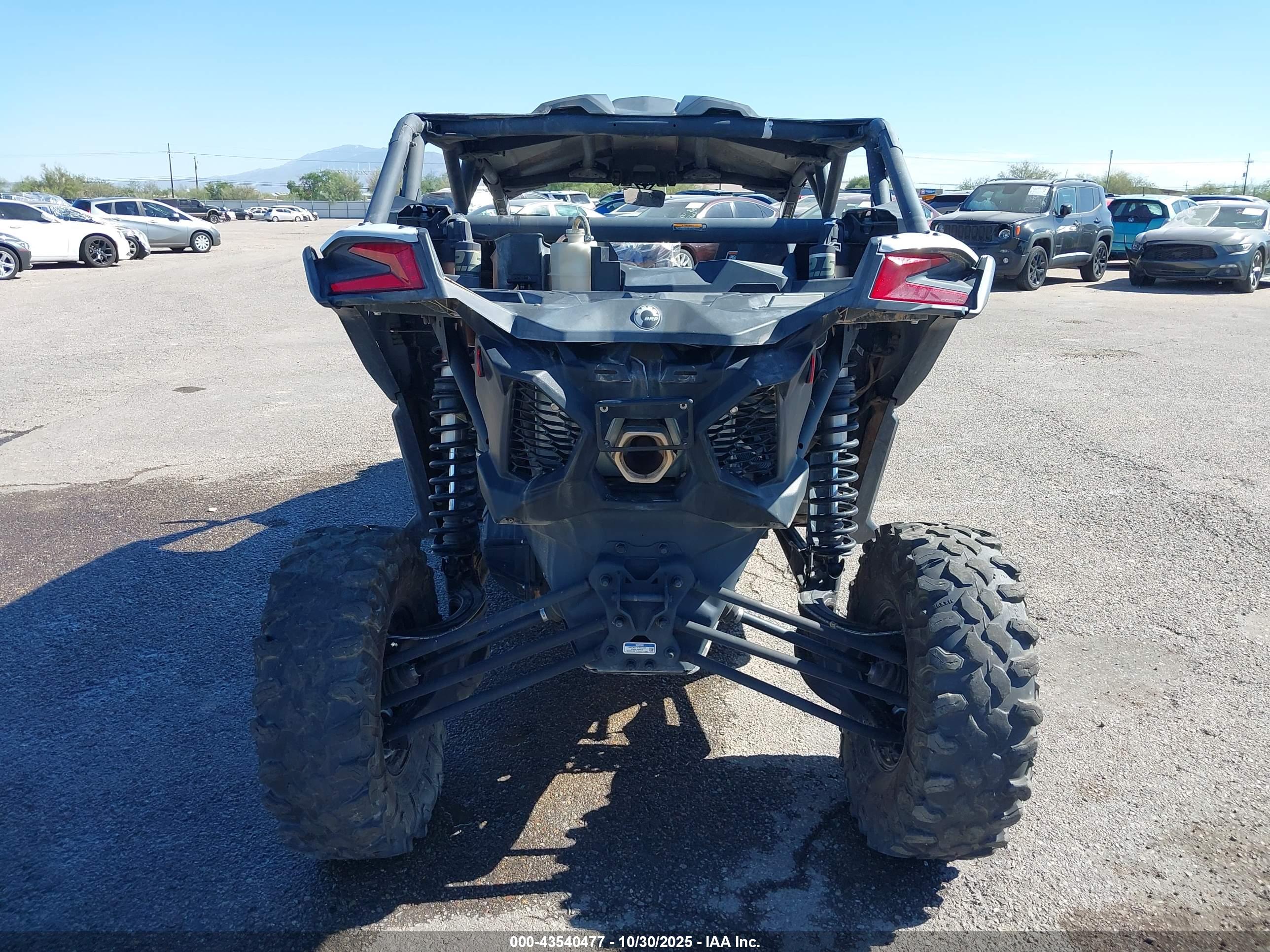 CAN-AM MAVERICK image 6