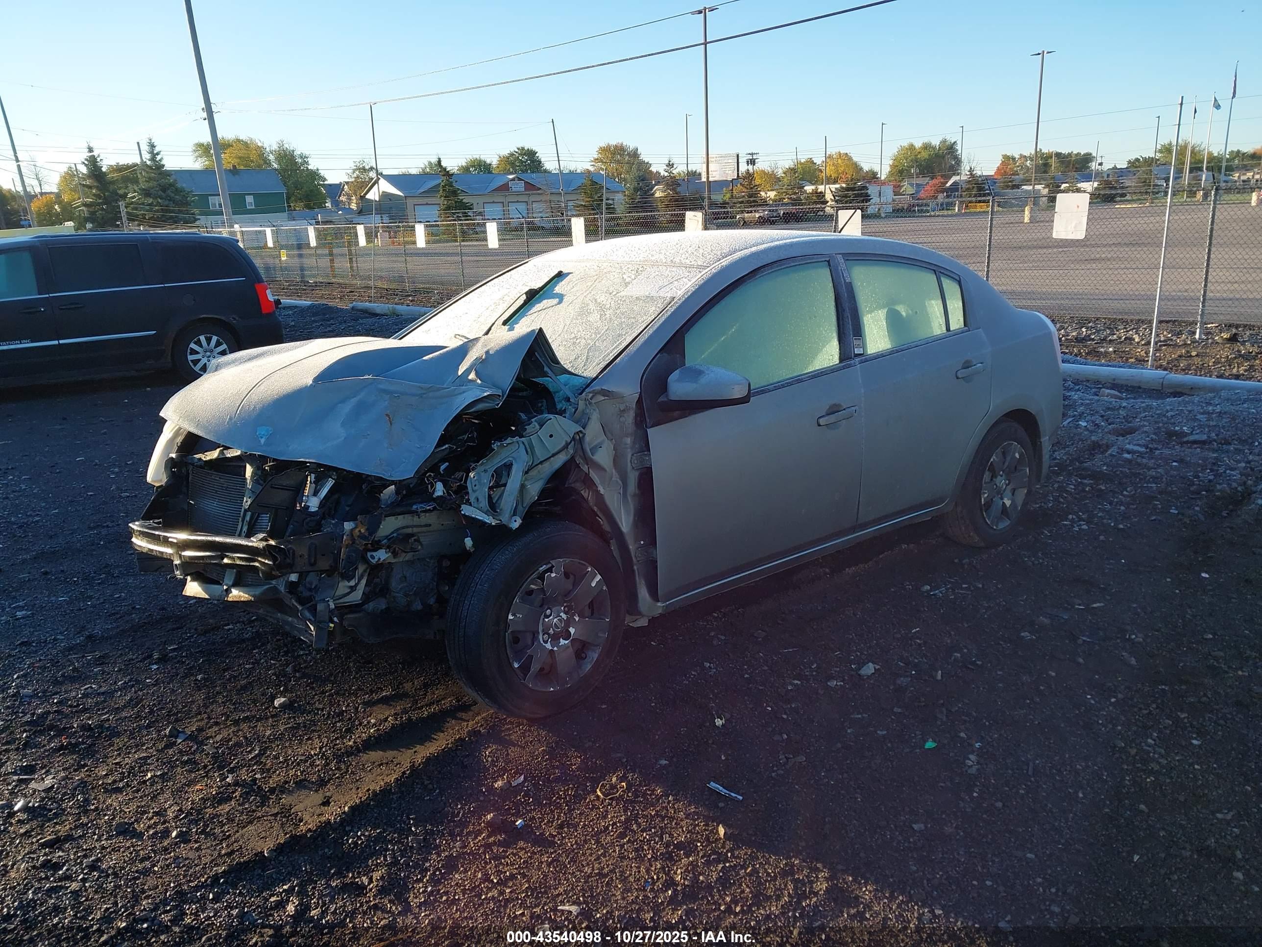 NISSAN SENTRA image 2