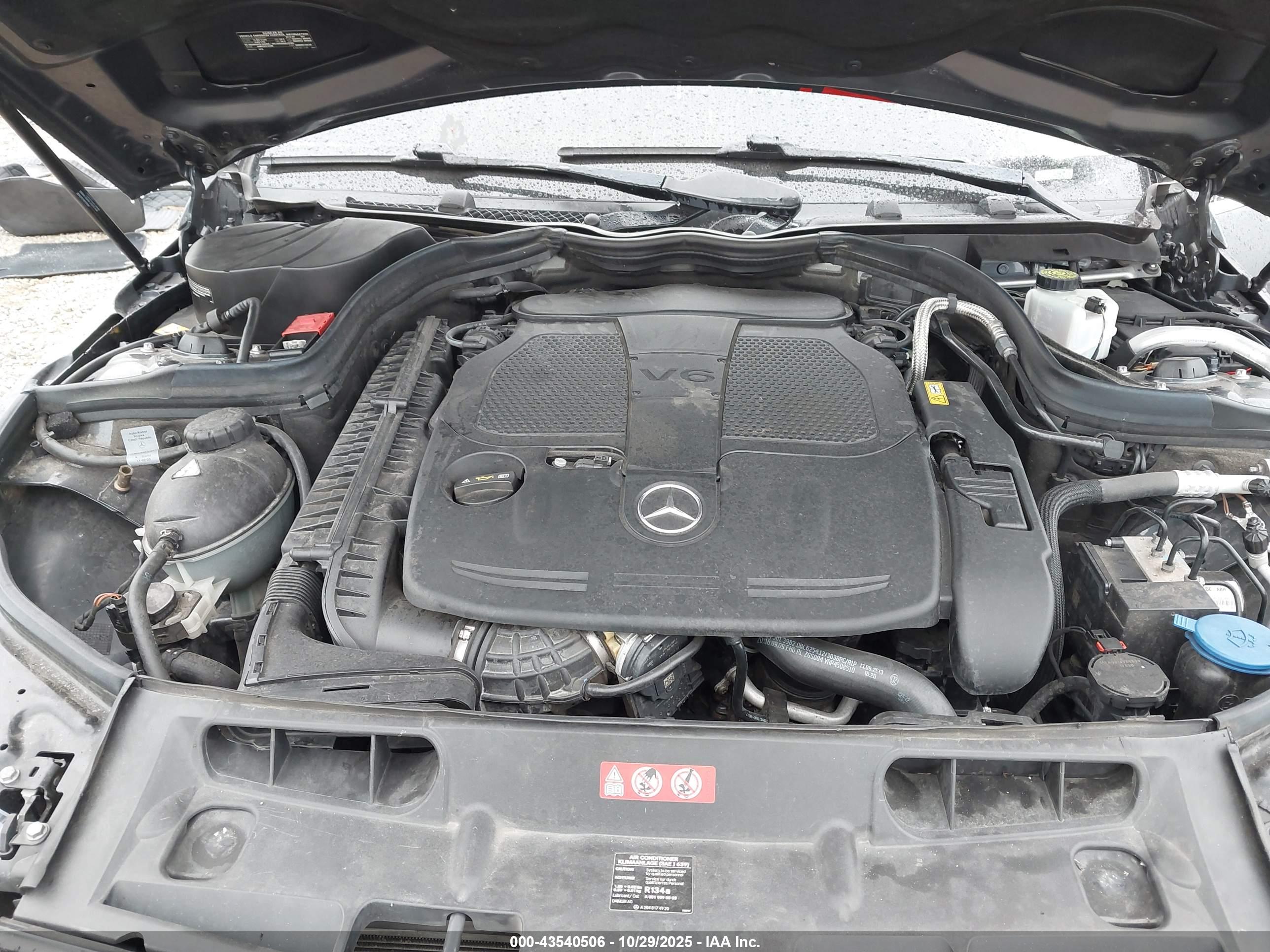 MERCEDES-BENZ C image 10