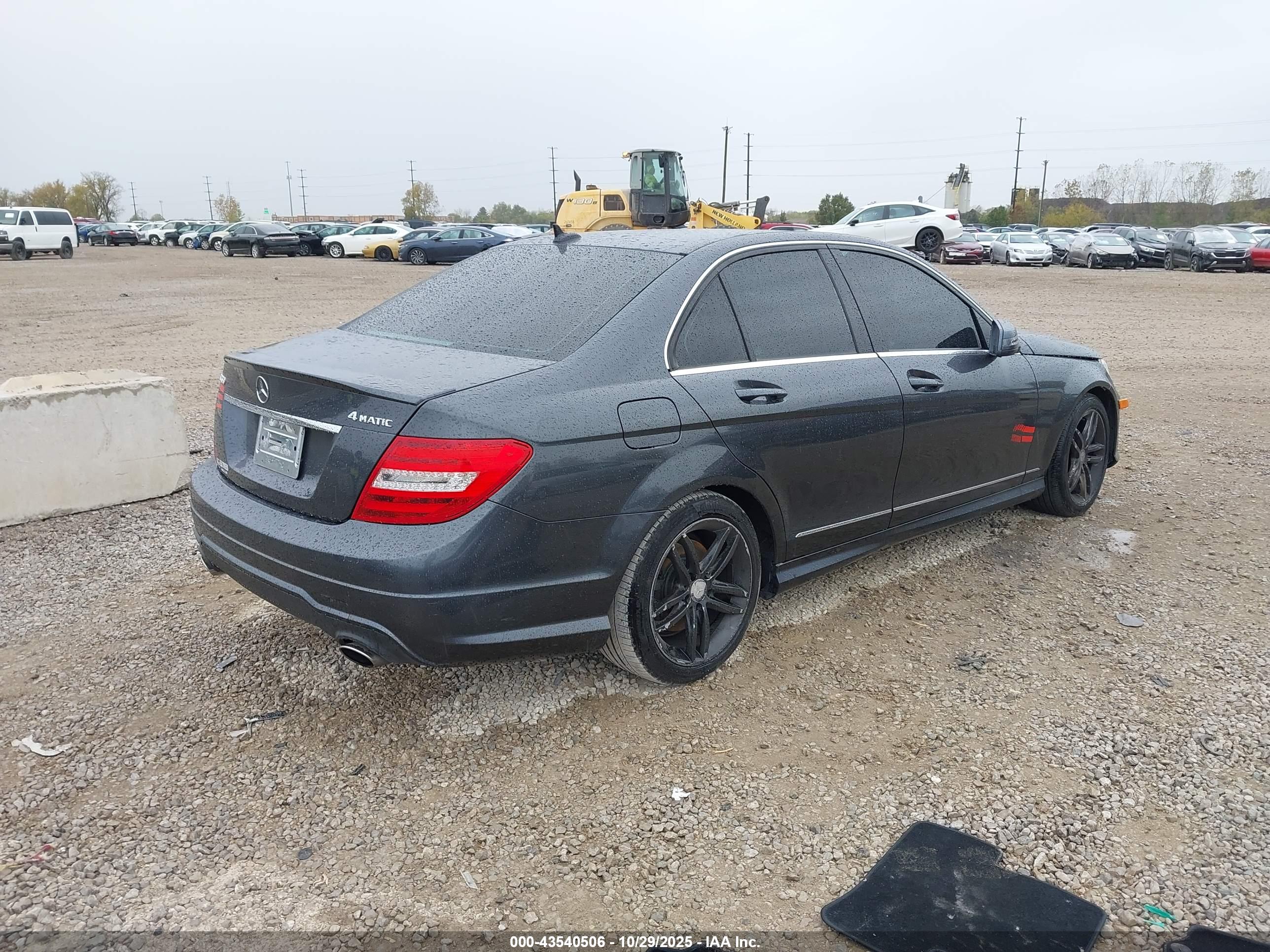 MERCEDES-BENZ C image 4