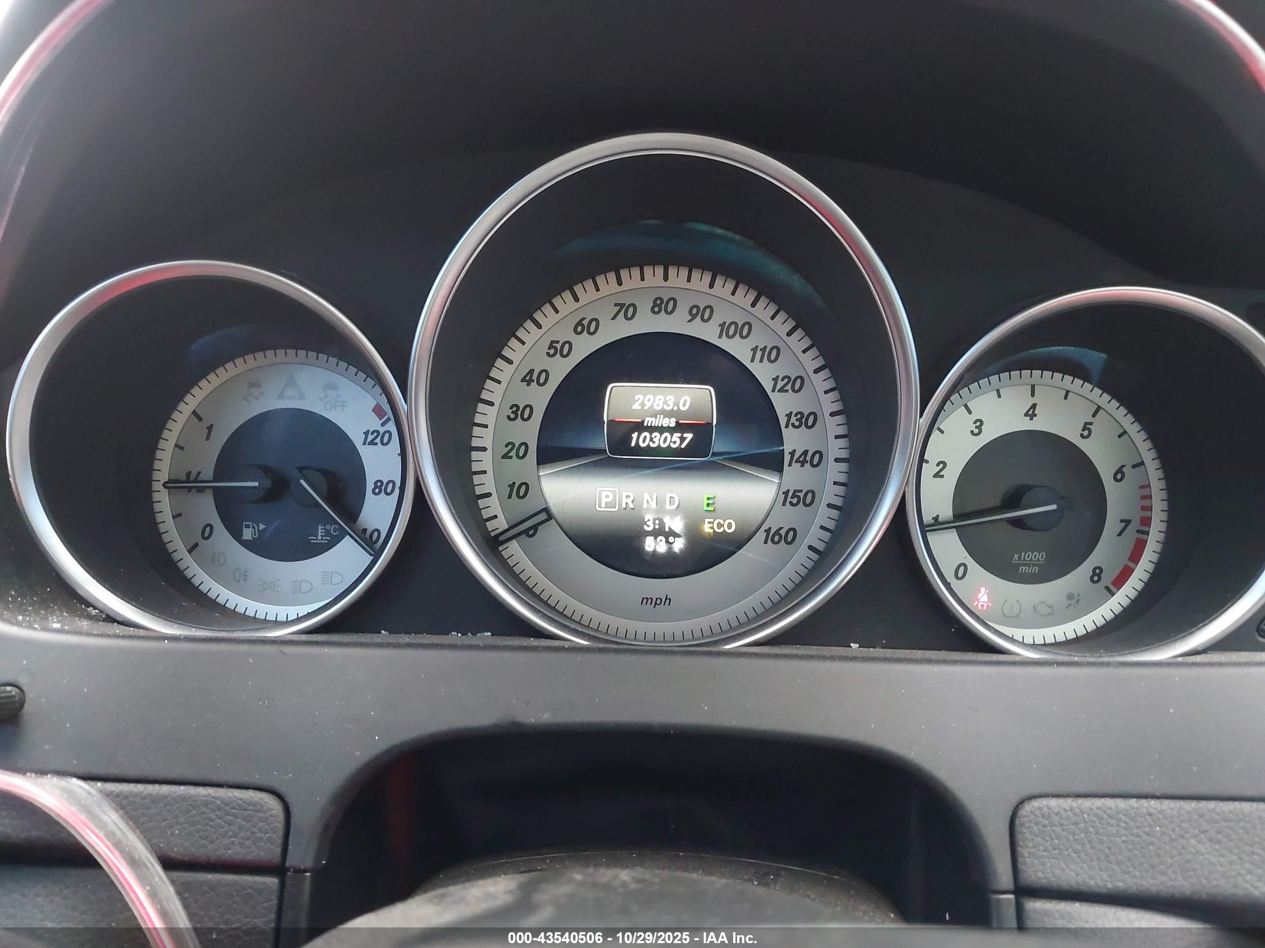 MERCEDES-BENZ C image 7