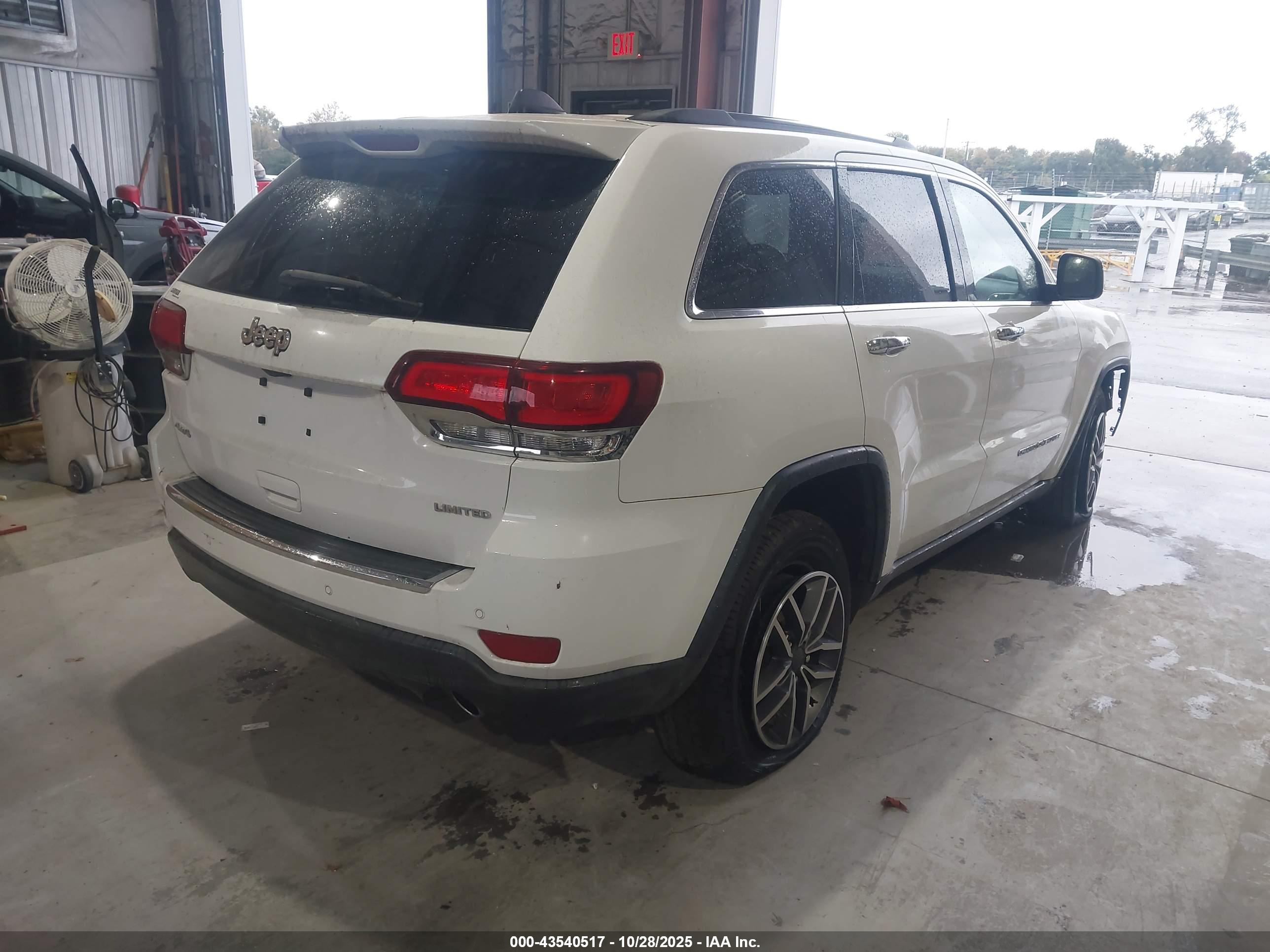 JEEP GRAND image 4