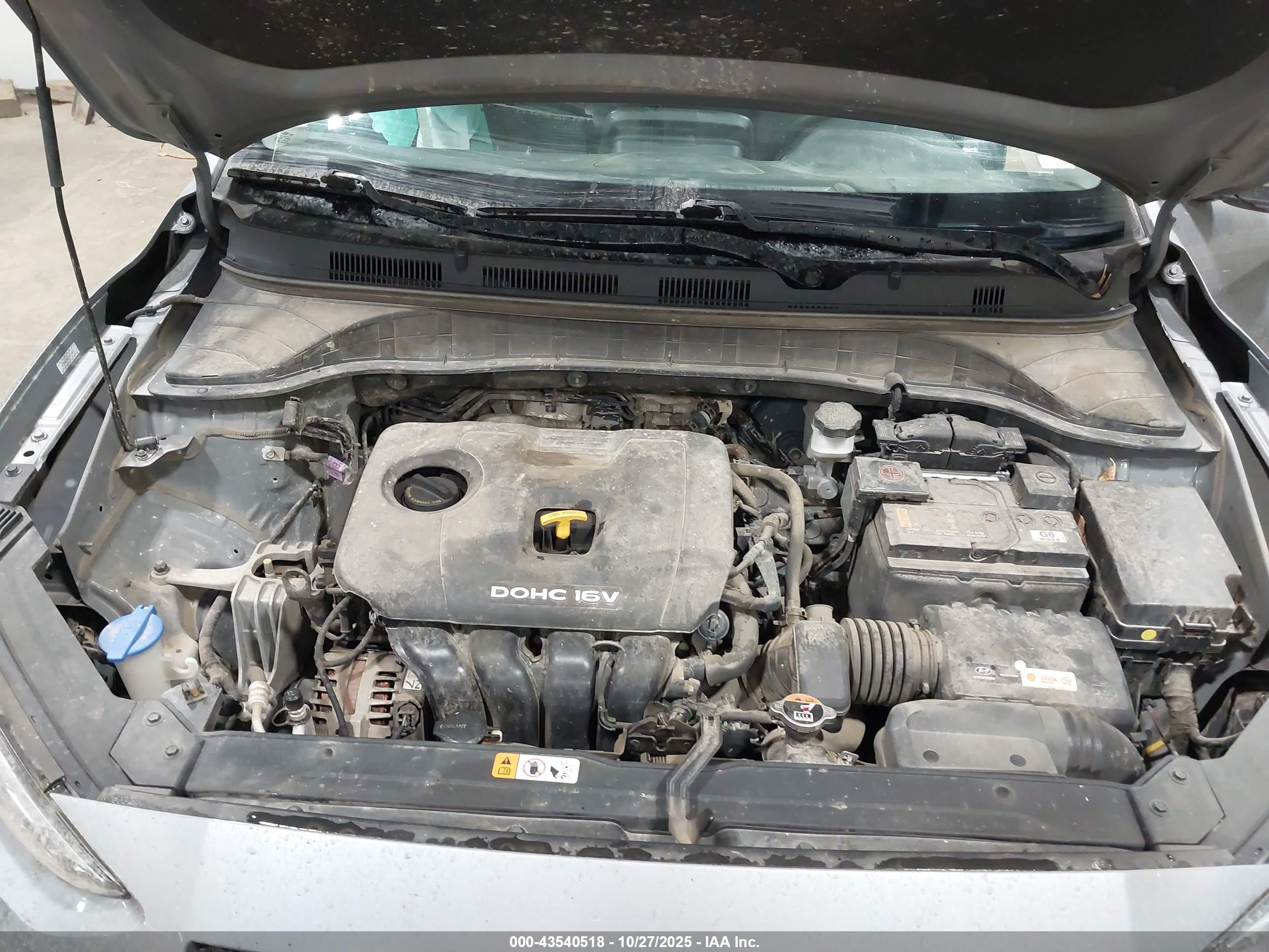 HYUNDAI KONA image 10
