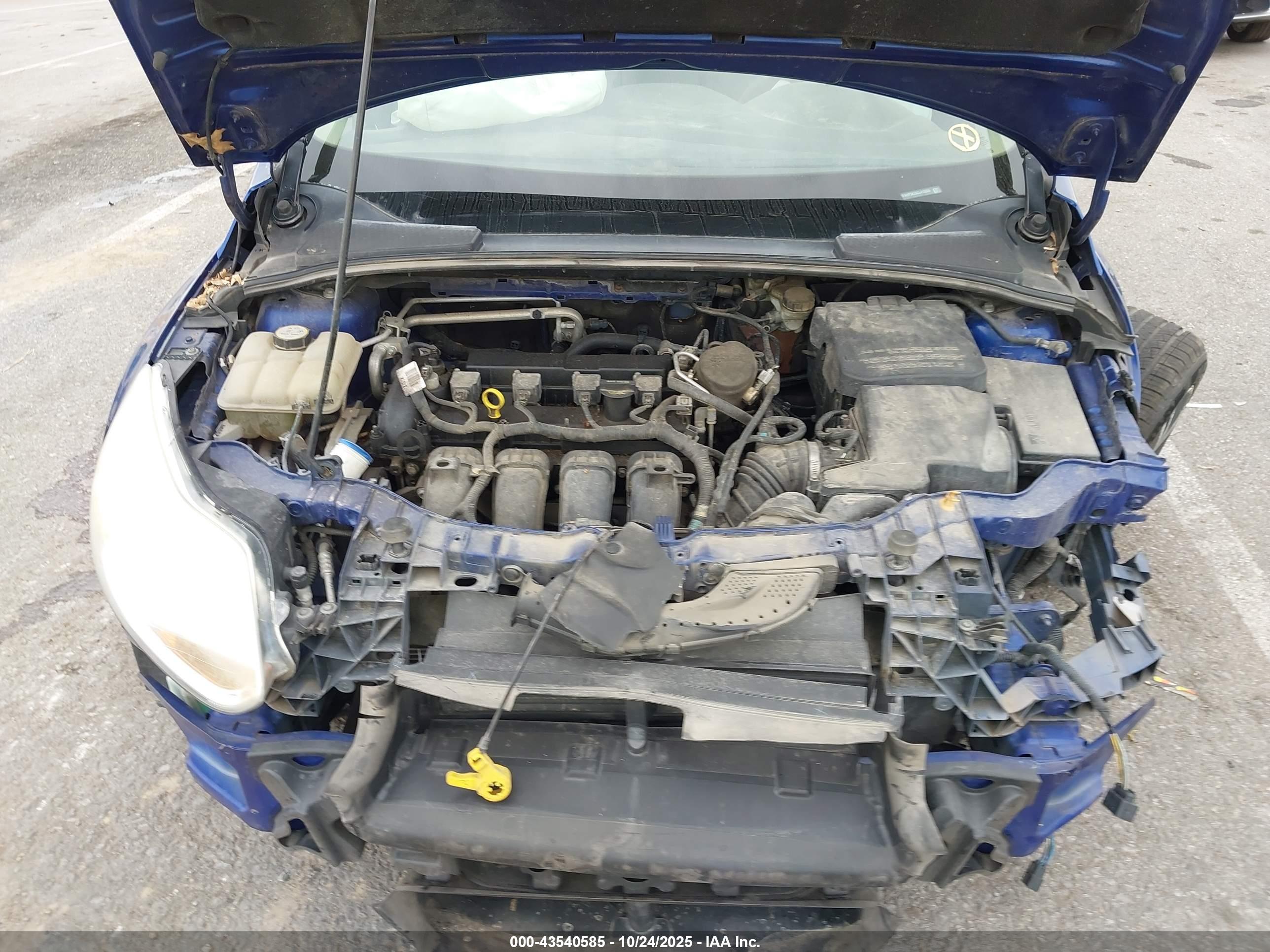 FORD FOCUS image 10