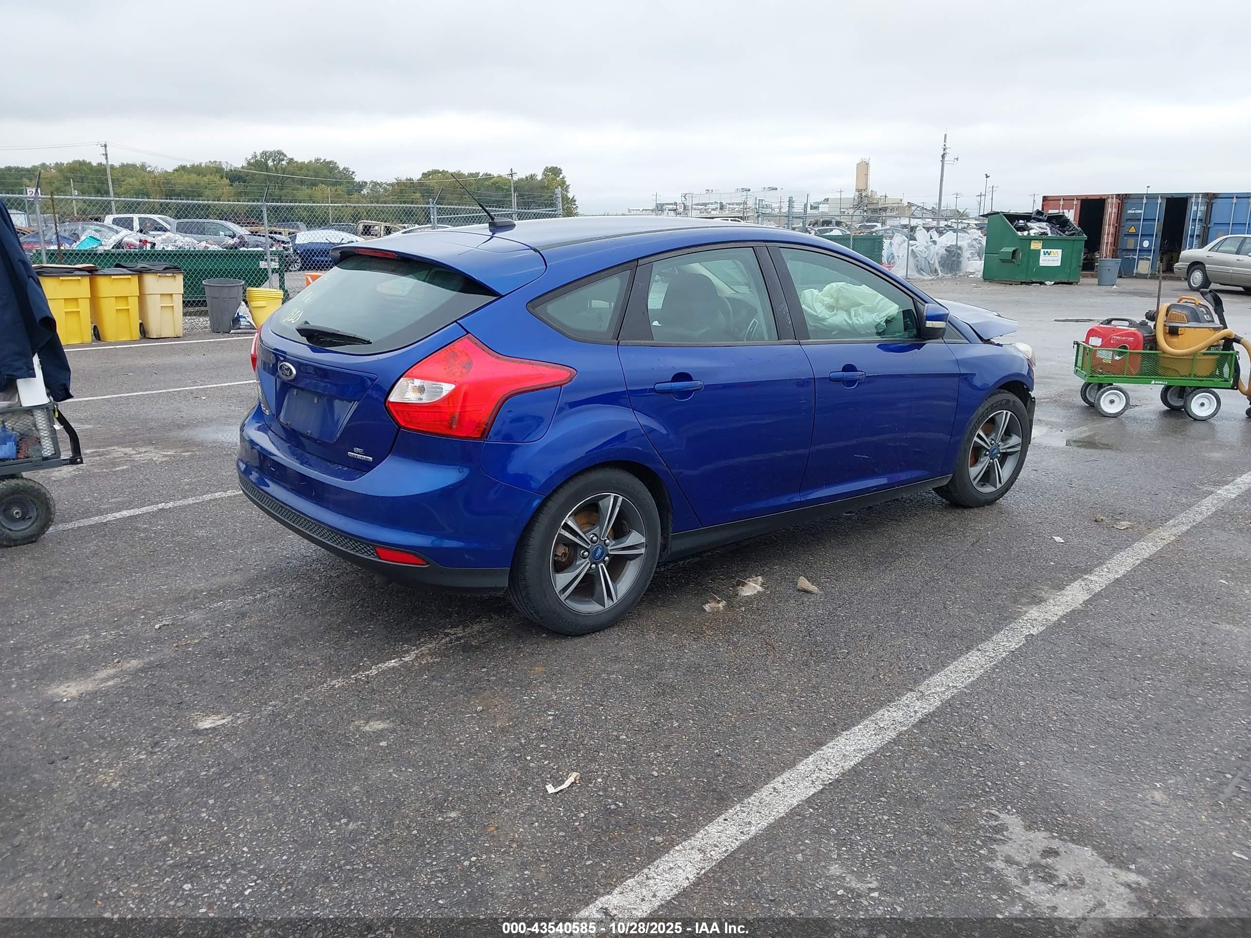 FORD FOCUS image 4