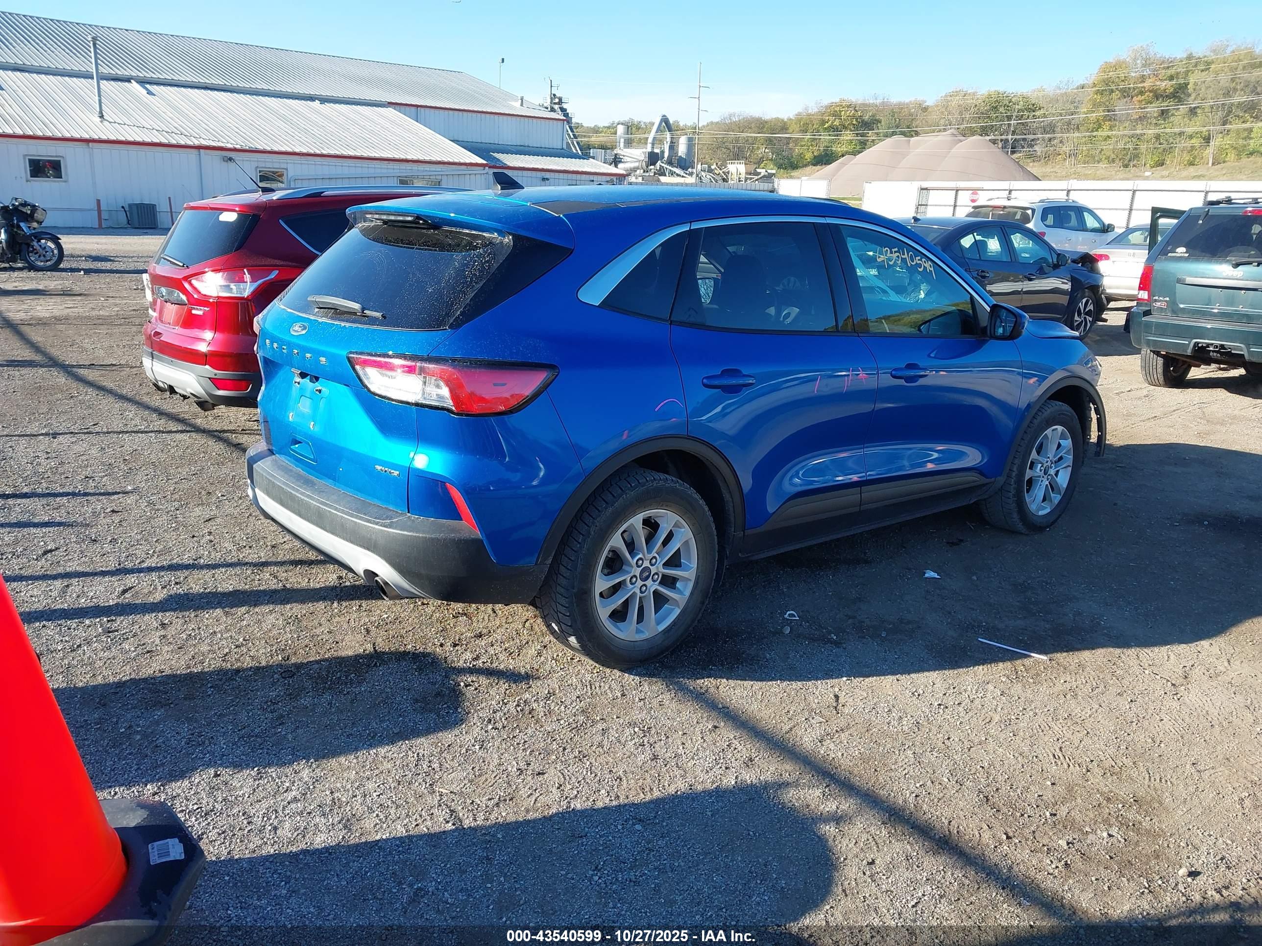 FORD ESCAPE image 4