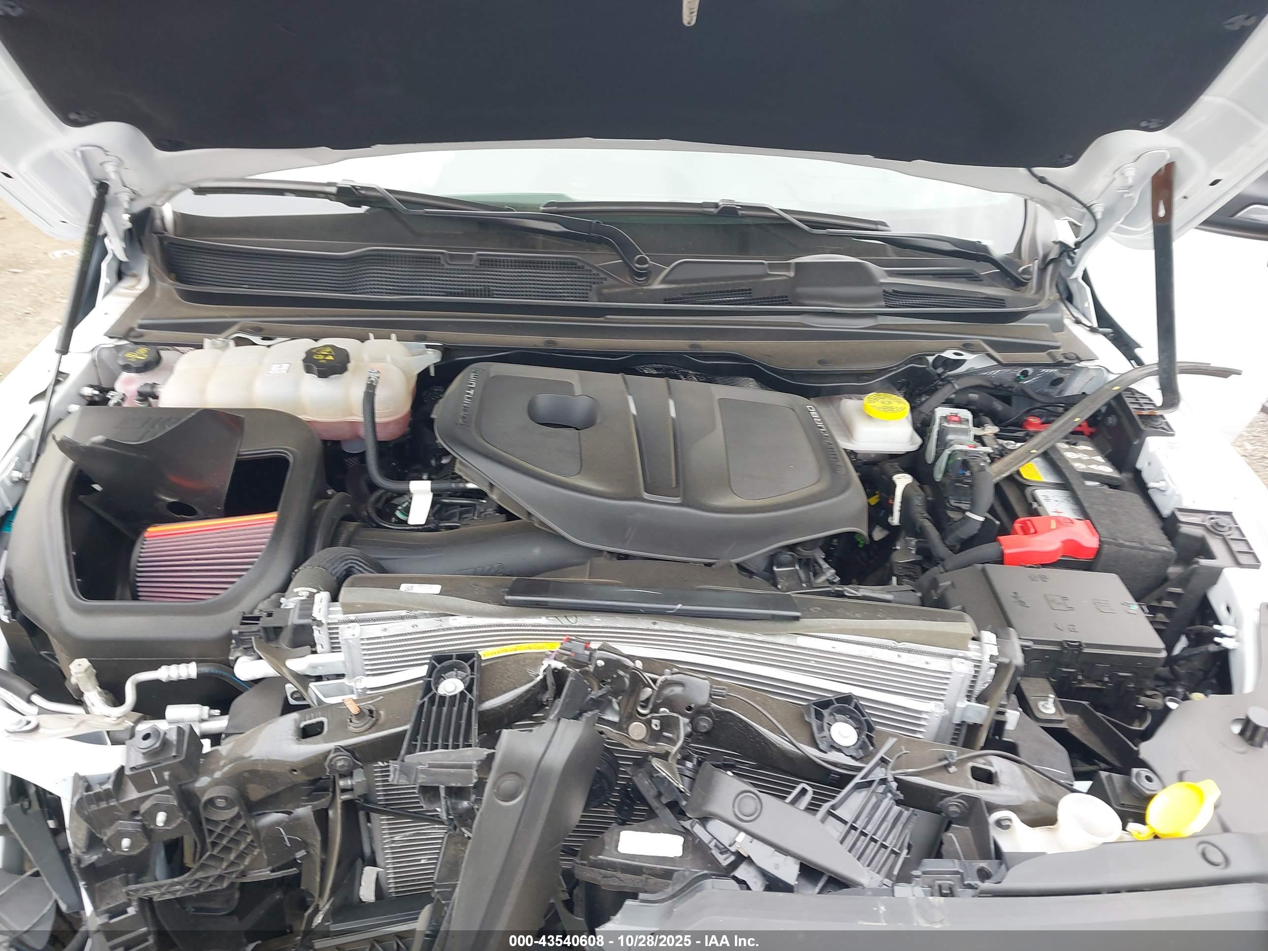 RAM 1500 image 10