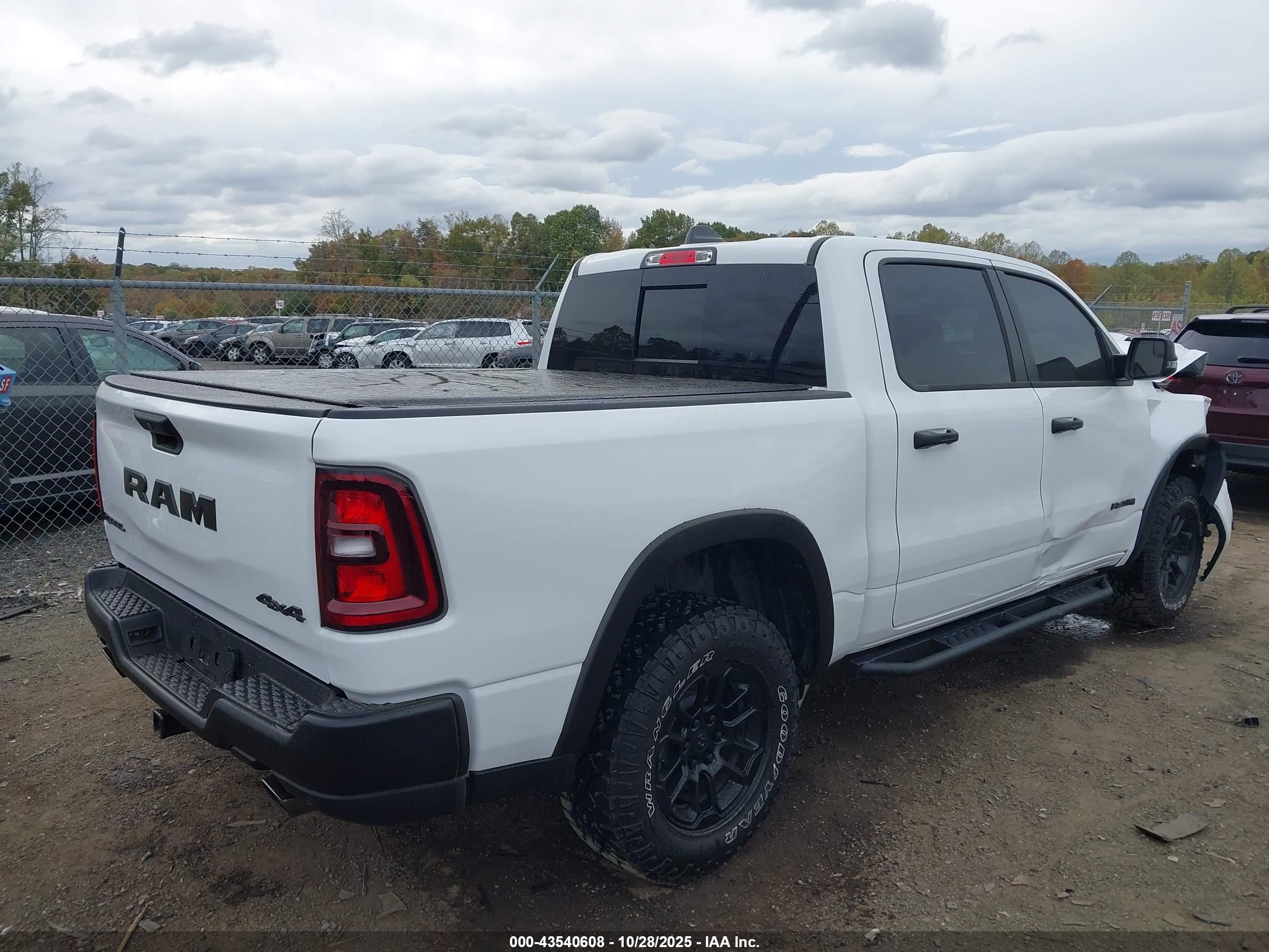 RAM 1500 image 4