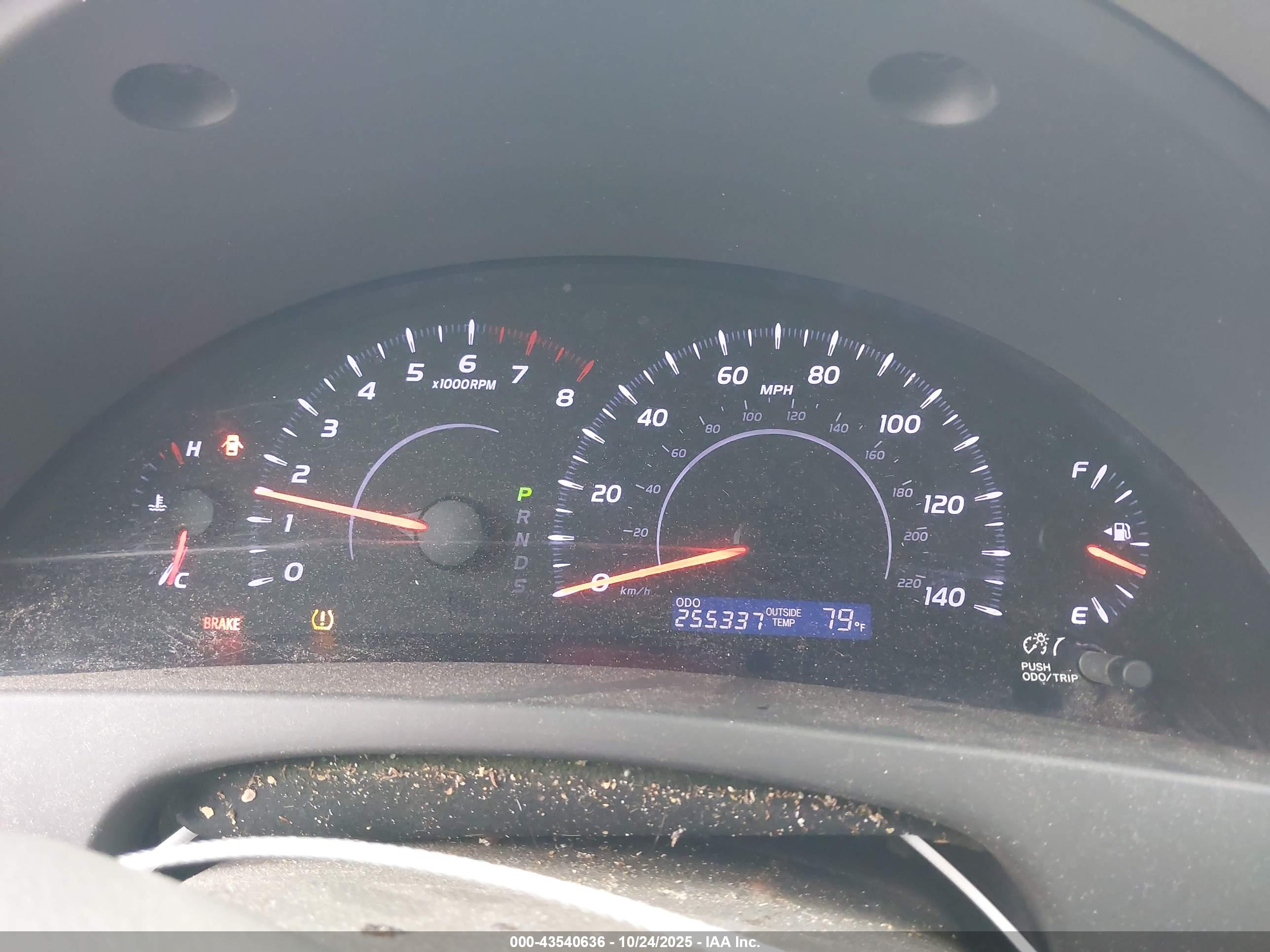 TOYOTA CAMRY image 7