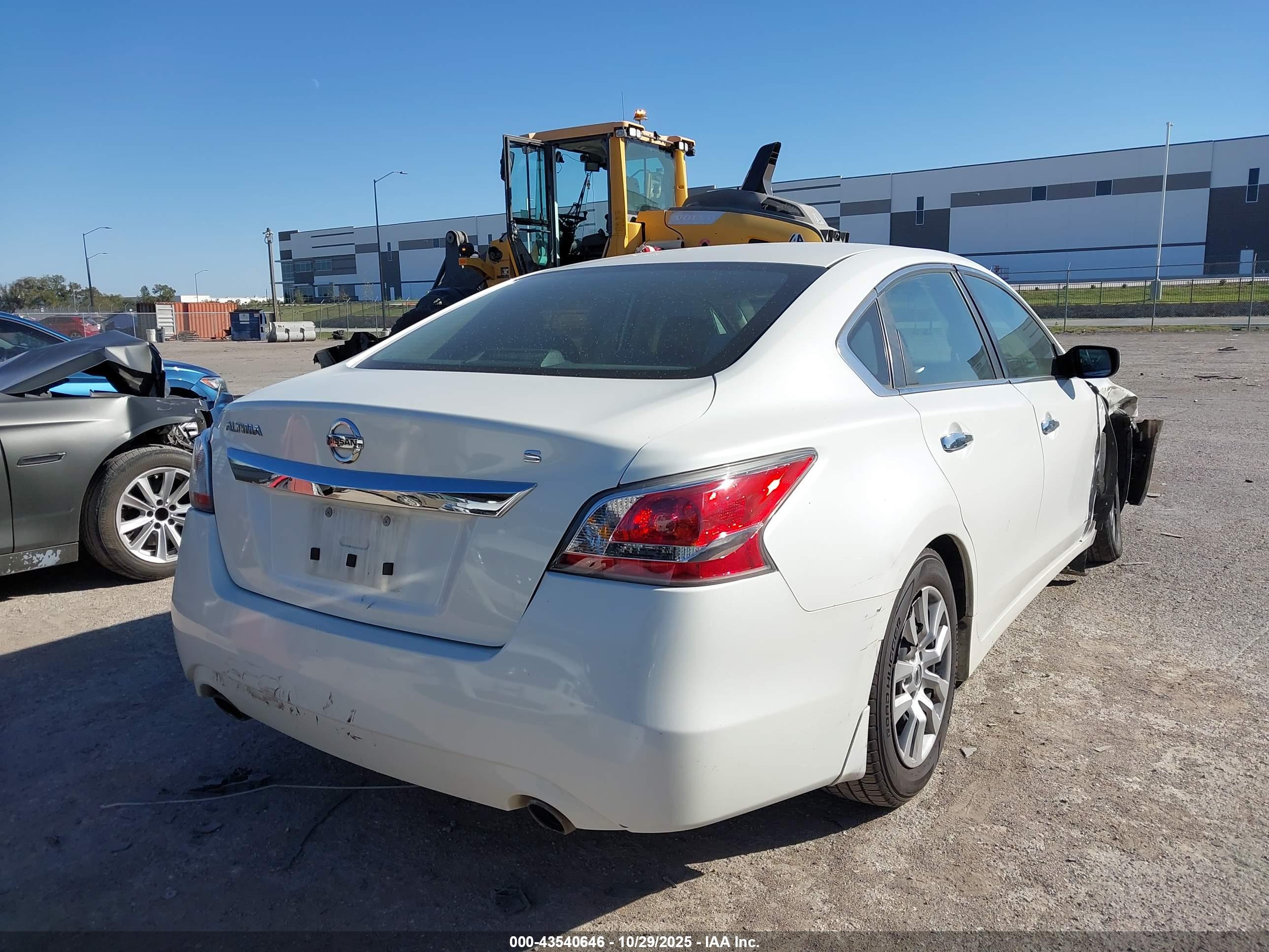 NISSAN ALTIMA image 4