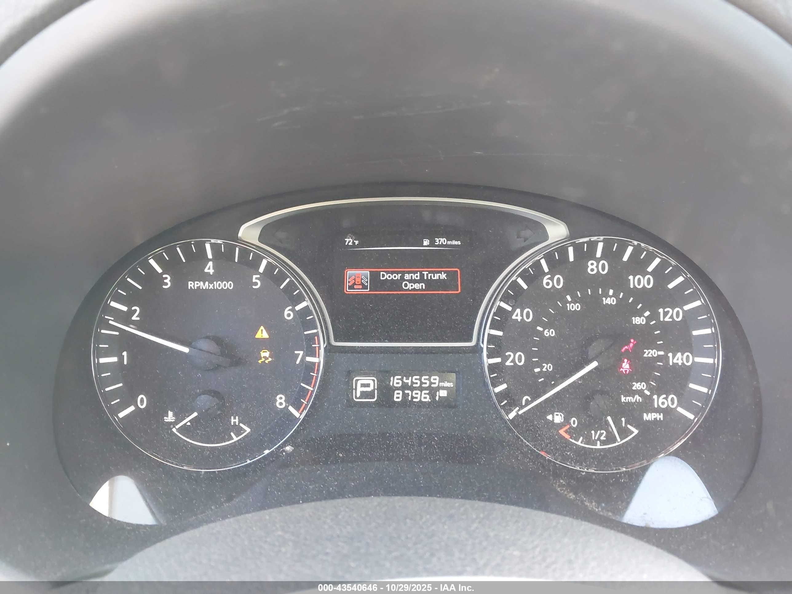 NISSAN ALTIMA image 7
