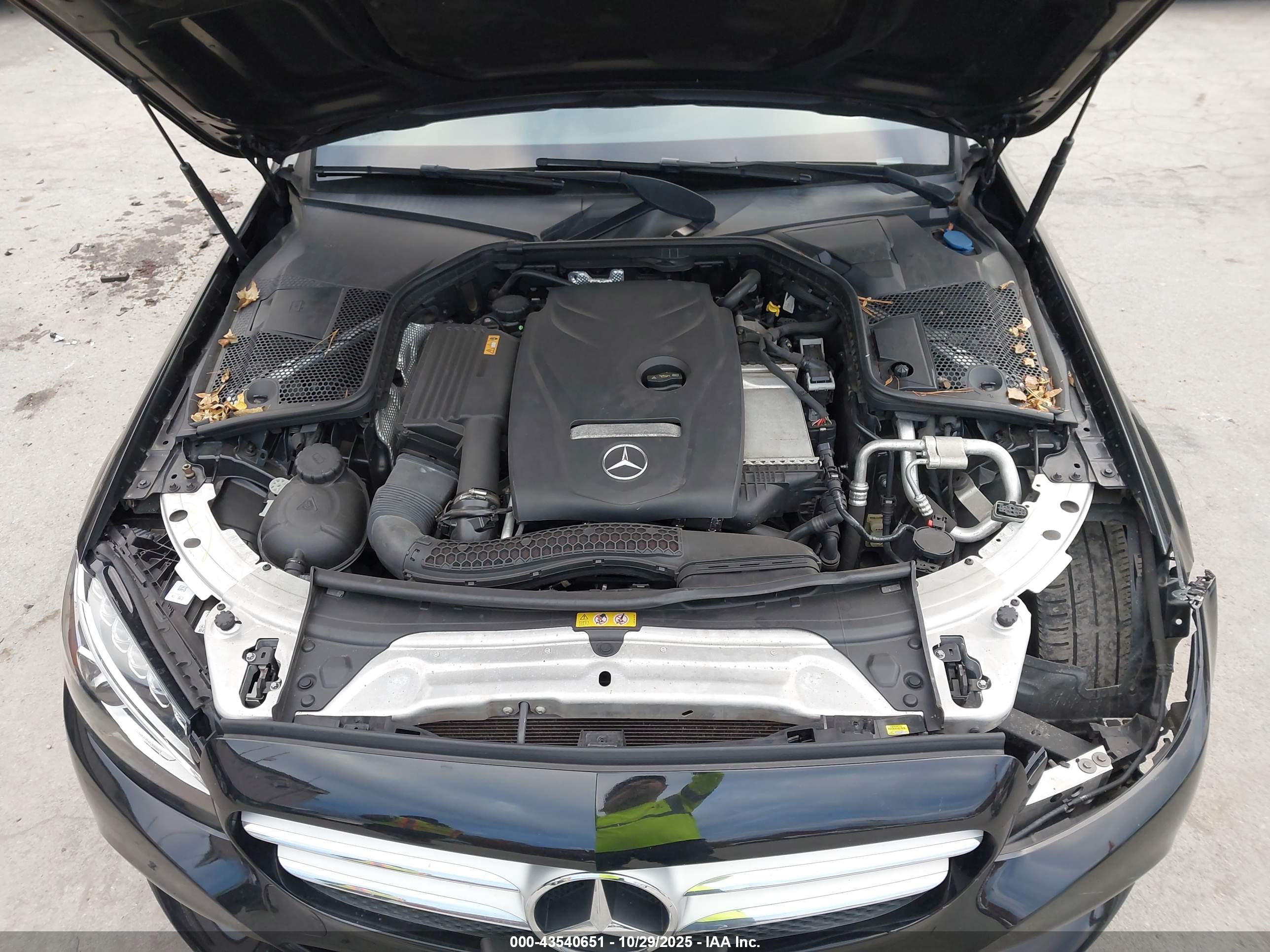 MERCEDES-BENZ C image 10