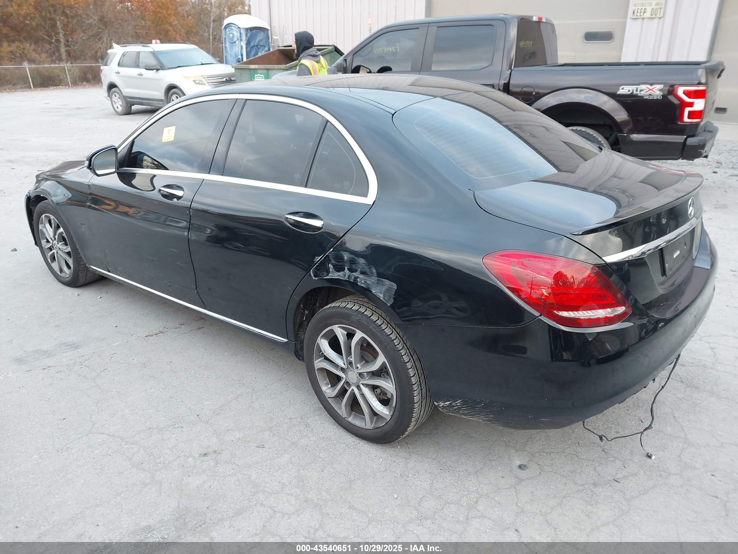 MERCEDES-BENZ C image 3