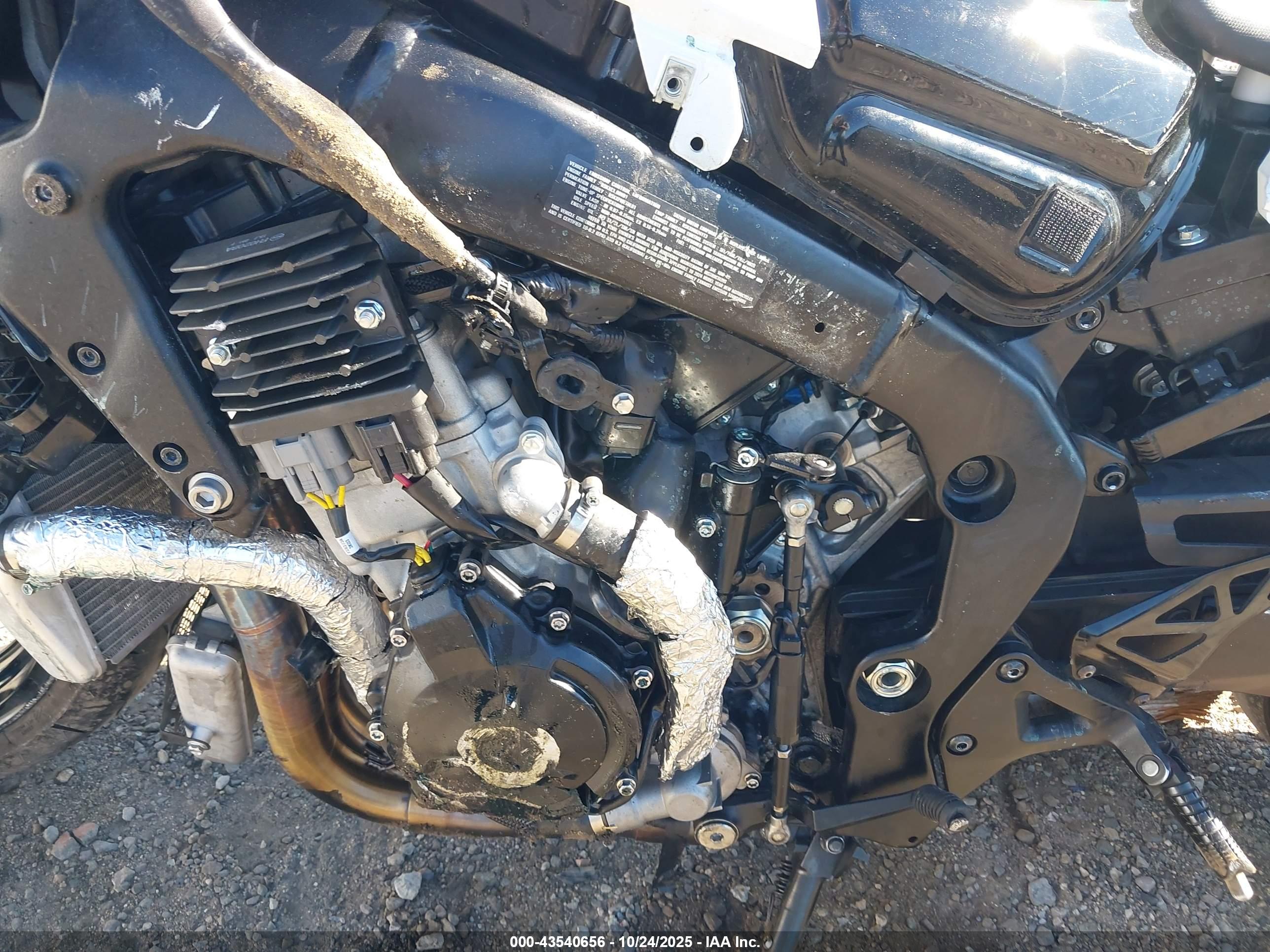 SUZUKI GSX-R1000 image 9