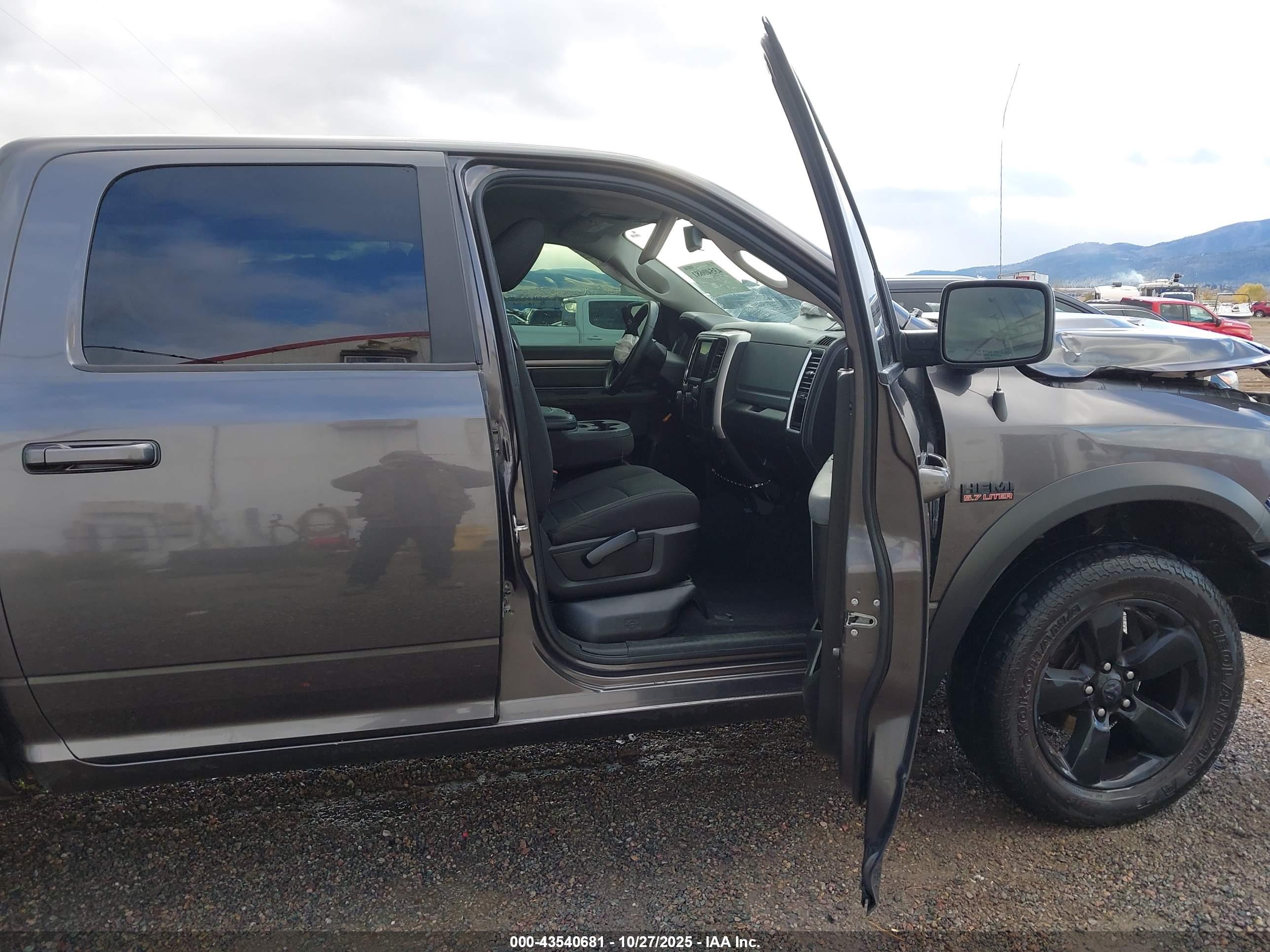 RAM 1500 image 5