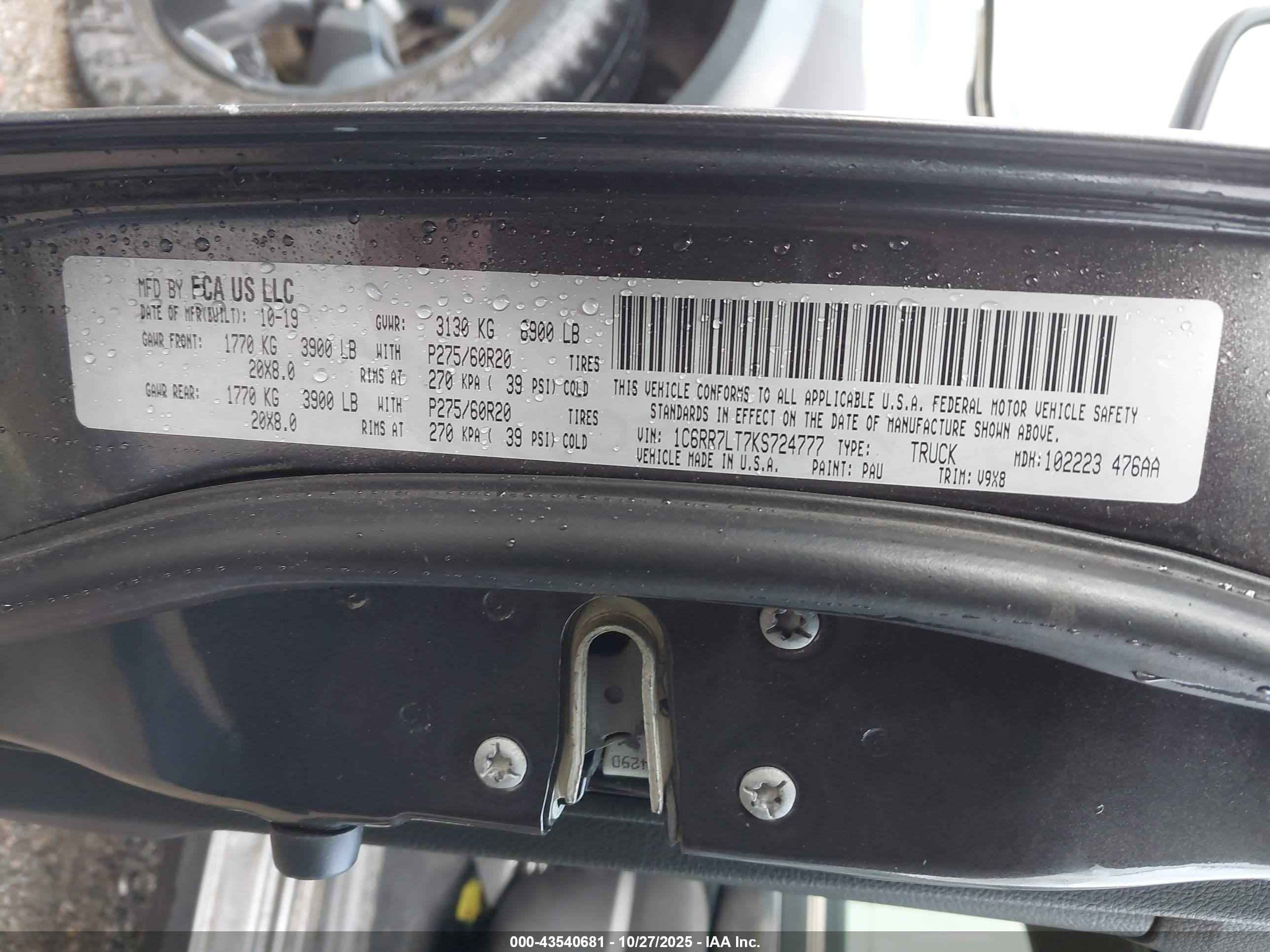 RAM 1500 image 9