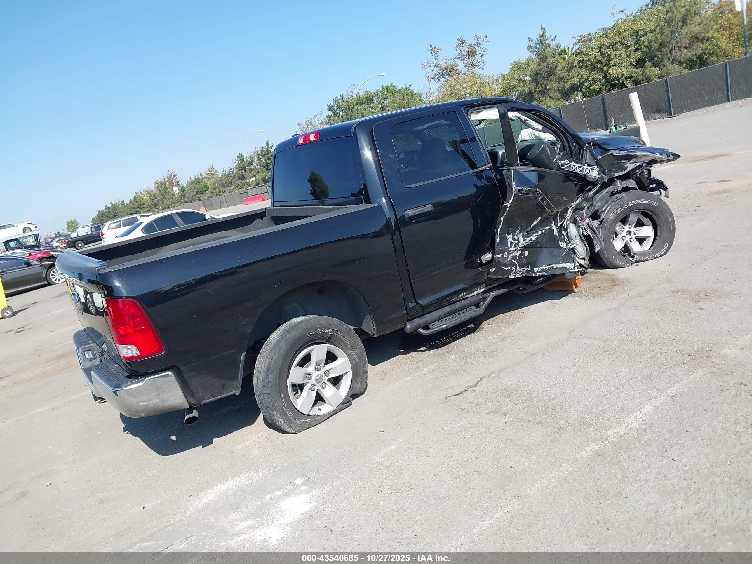 RAM 1500 image 4