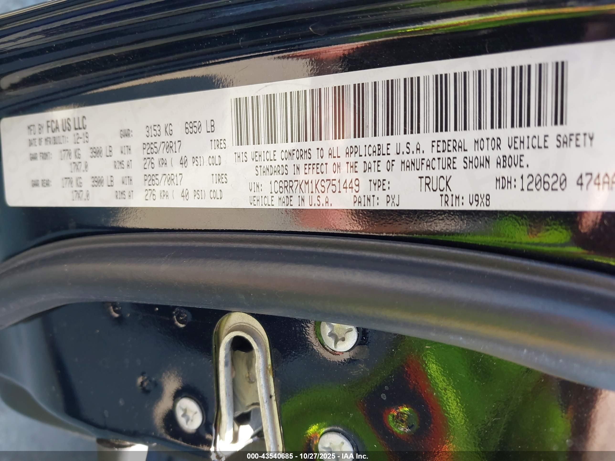 RAM 1500 image 9