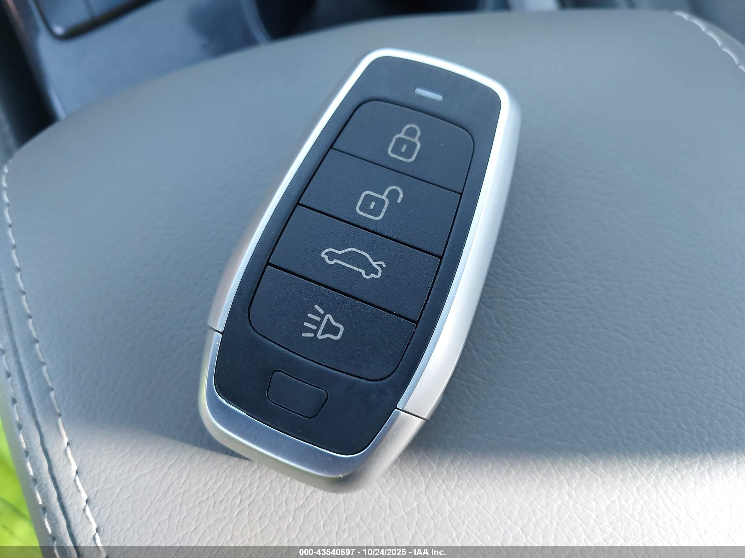 KIA OPTIMA image 11