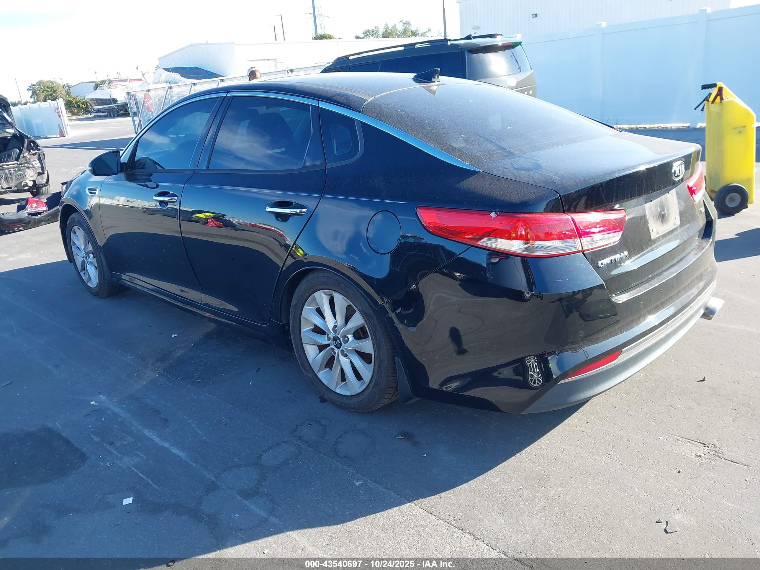 KIA OPTIMA image 3
