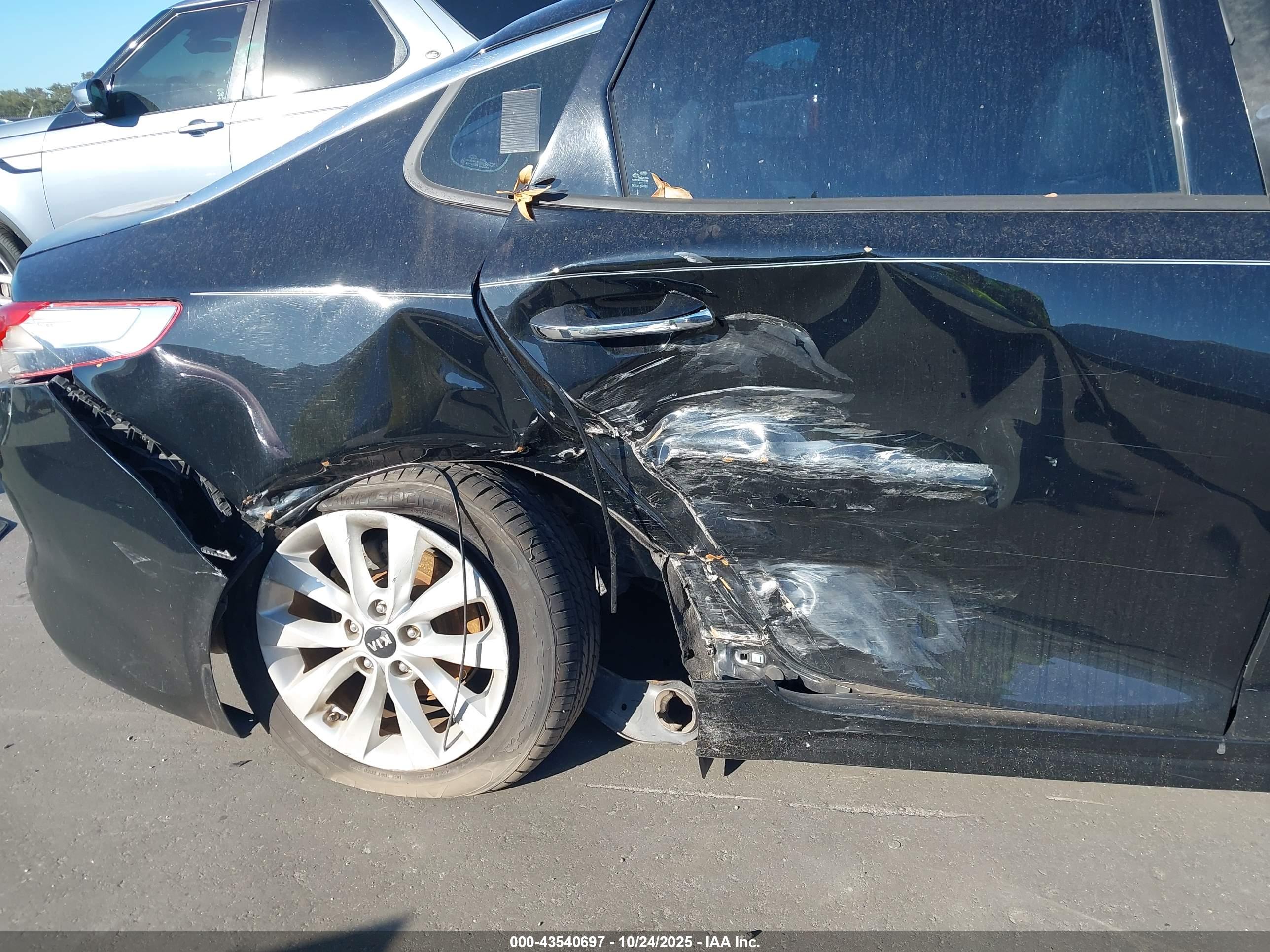 KIA OPTIMA image 6