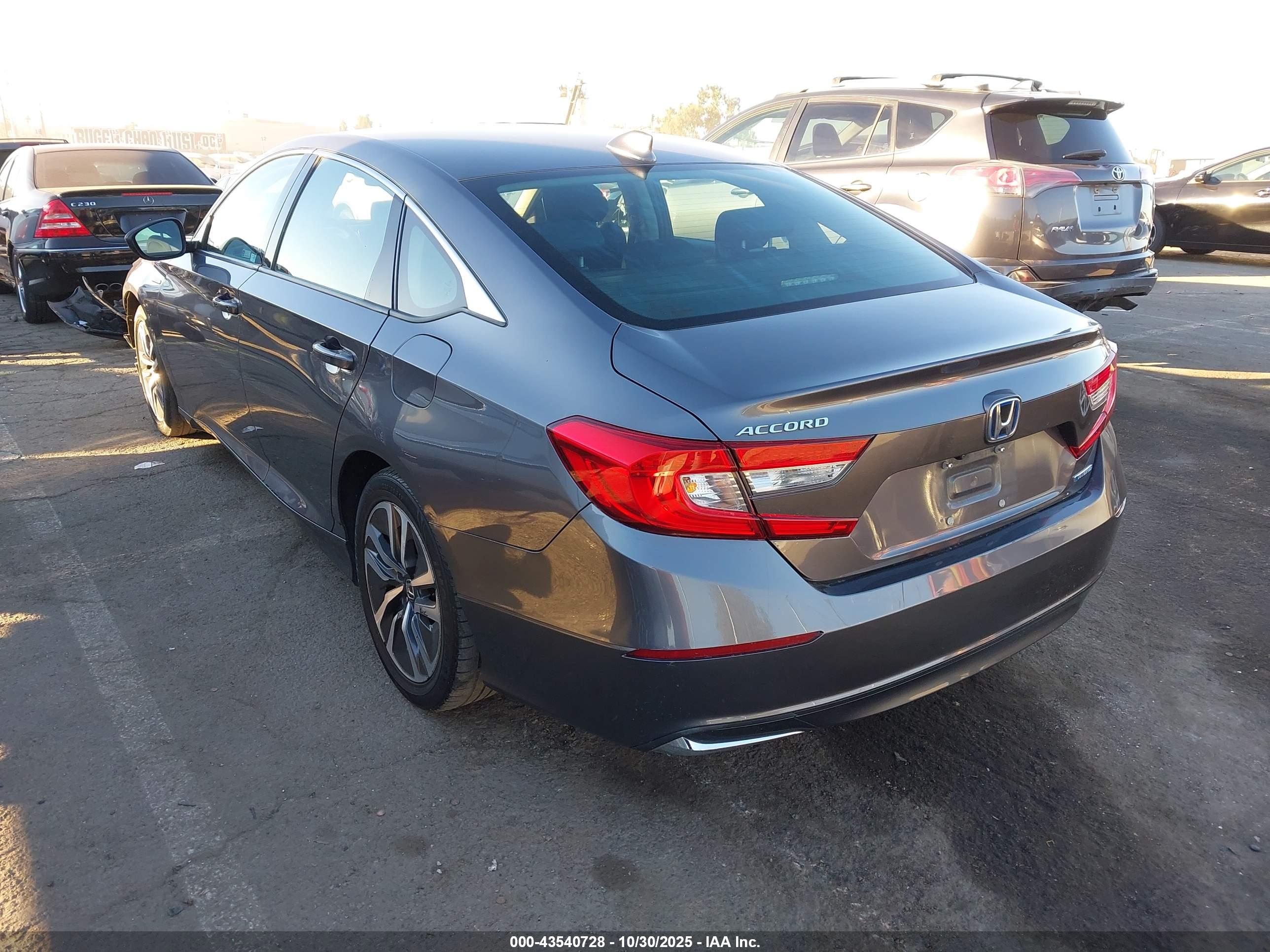 HONDA ACCORD image 3