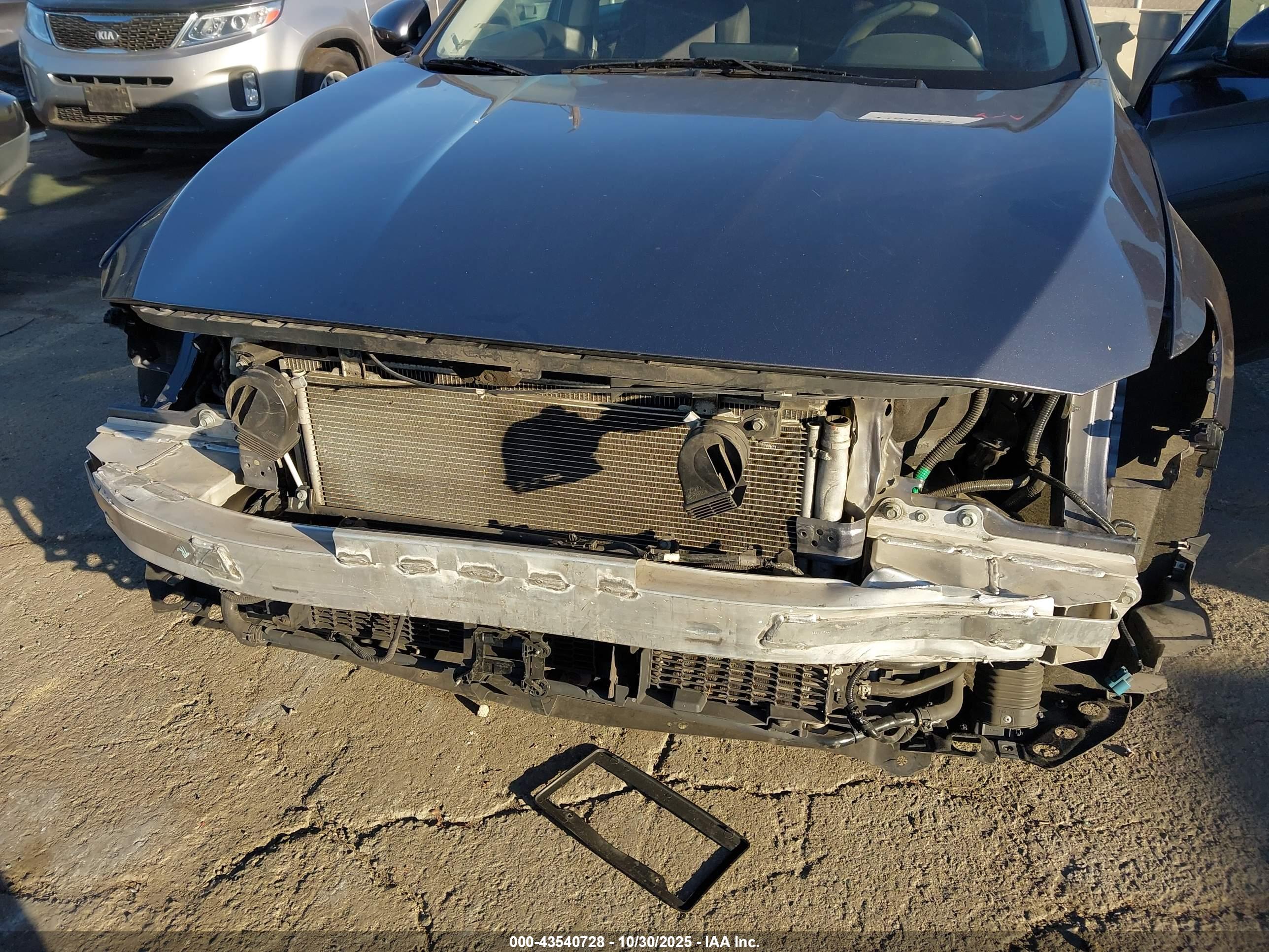 HONDA ACCORD image 6