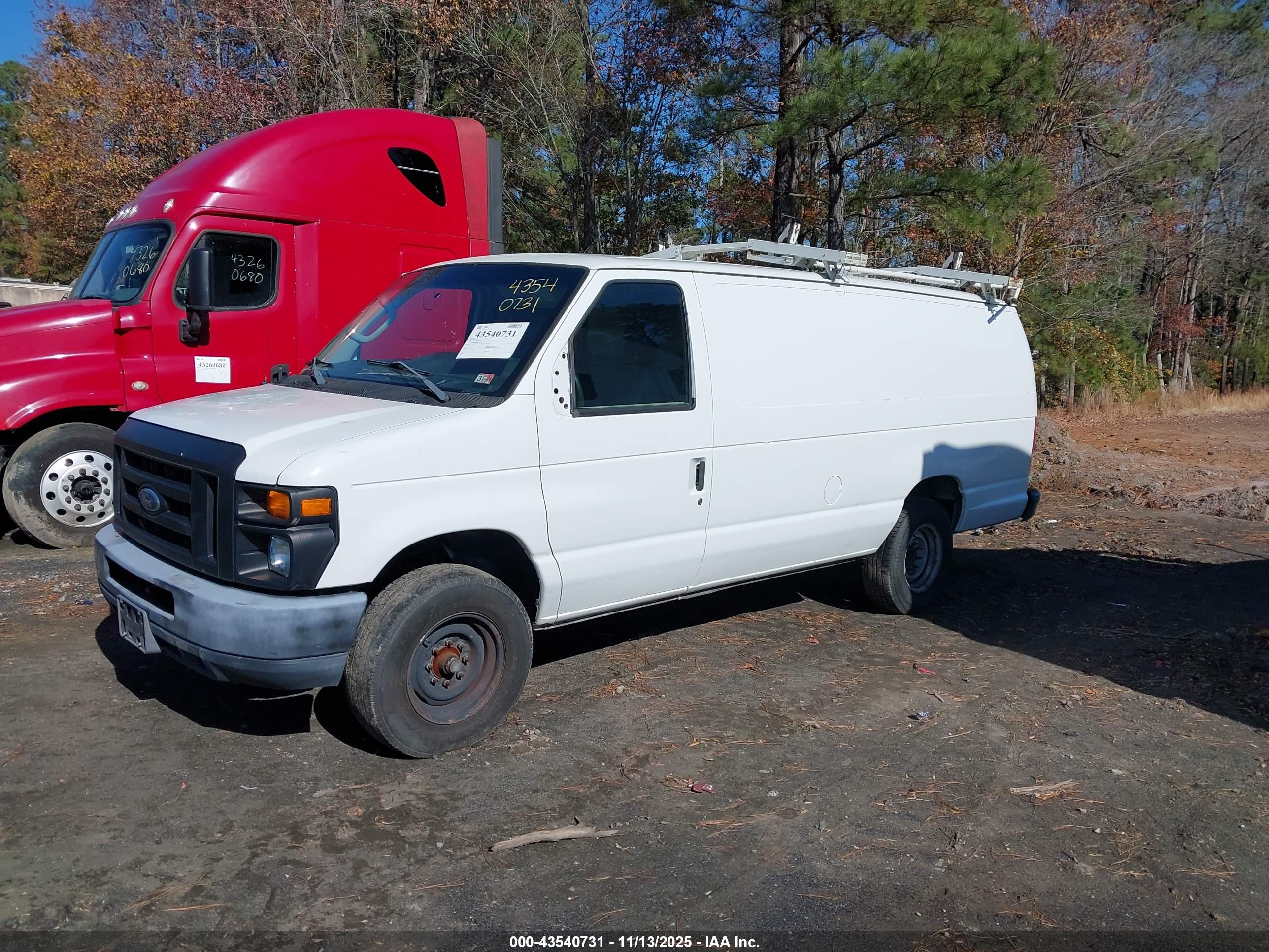 FORD E-350 image 2