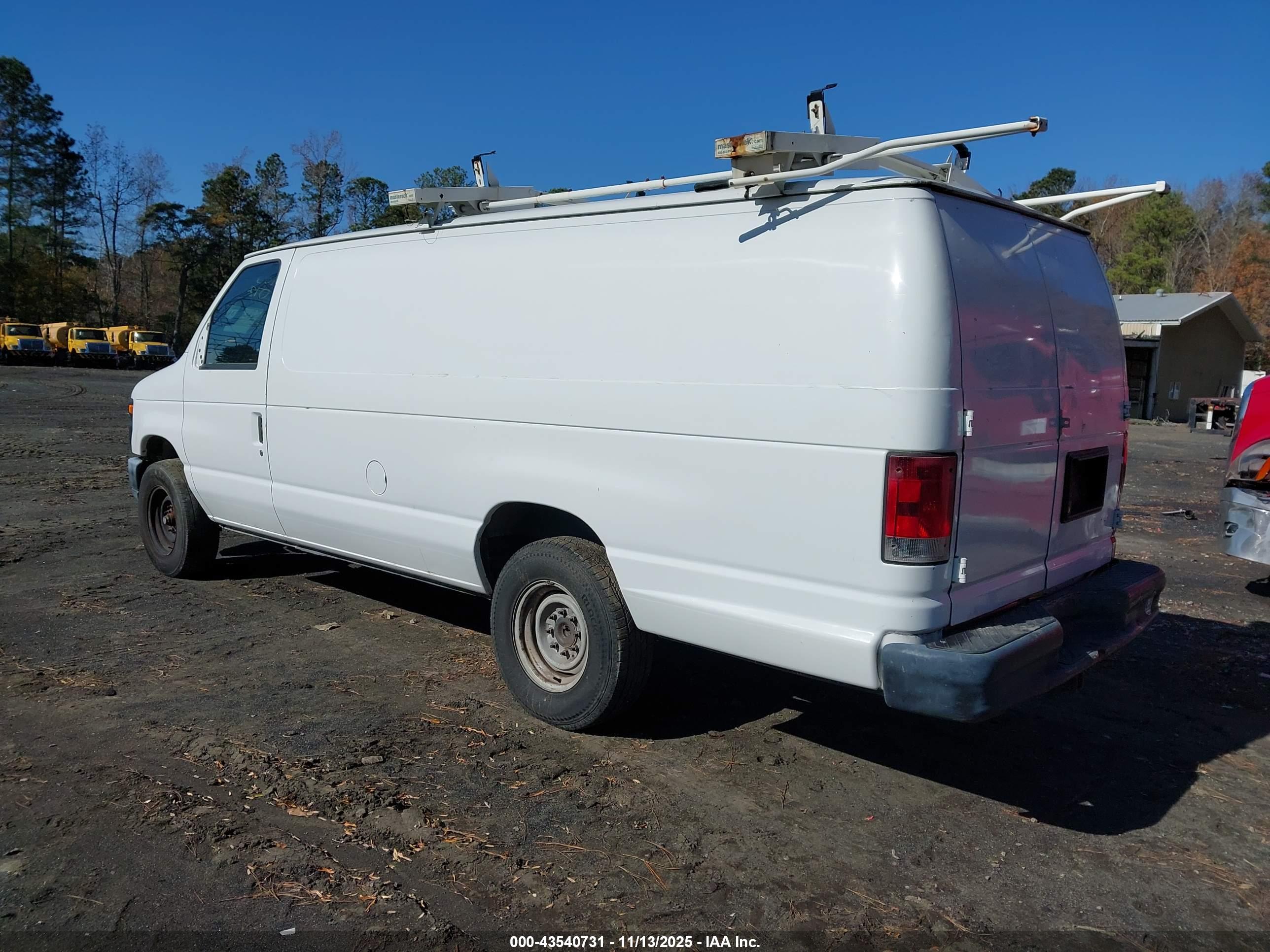 FORD E-350 image 3