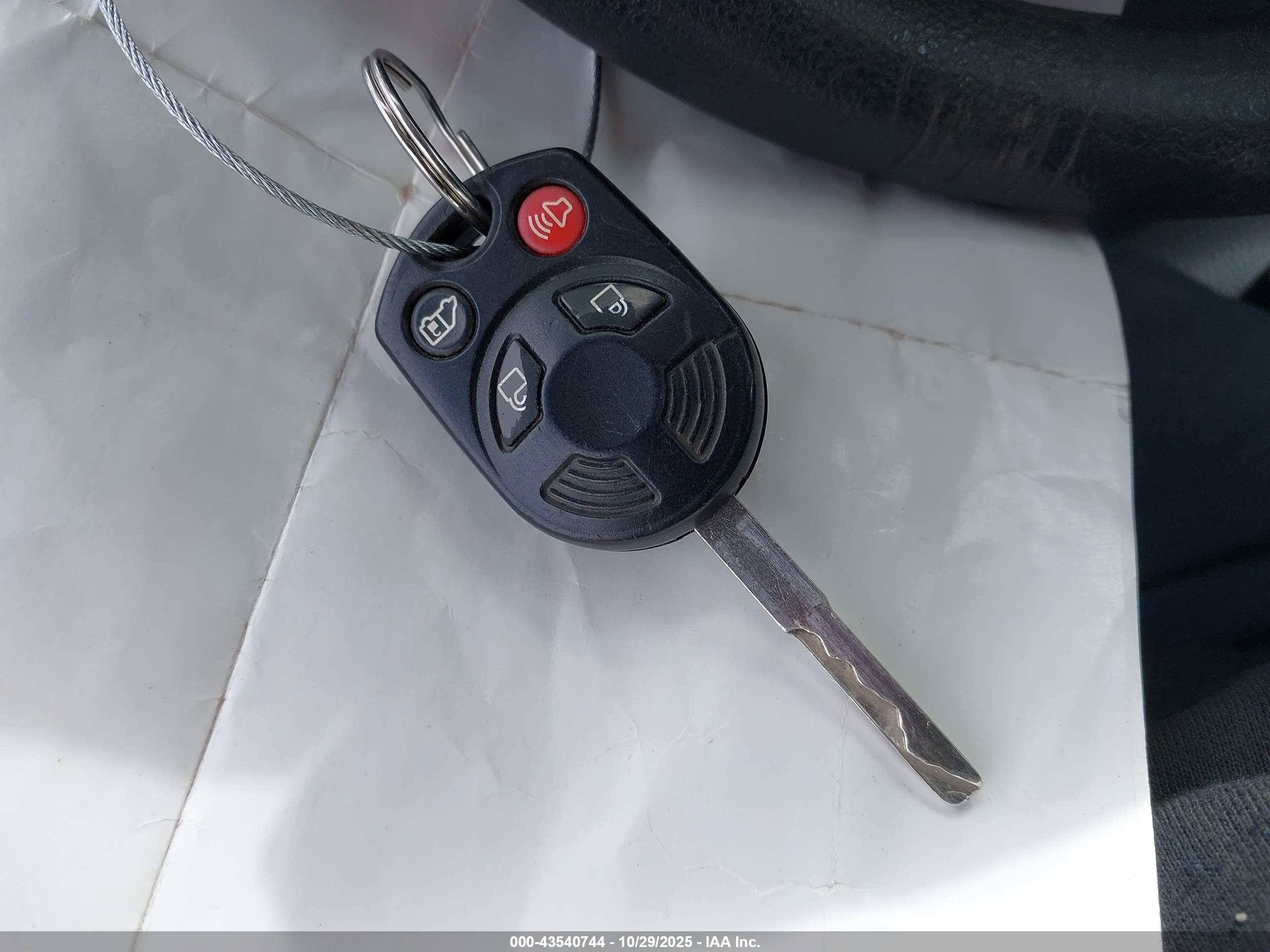 FORD TRANSIT image 11