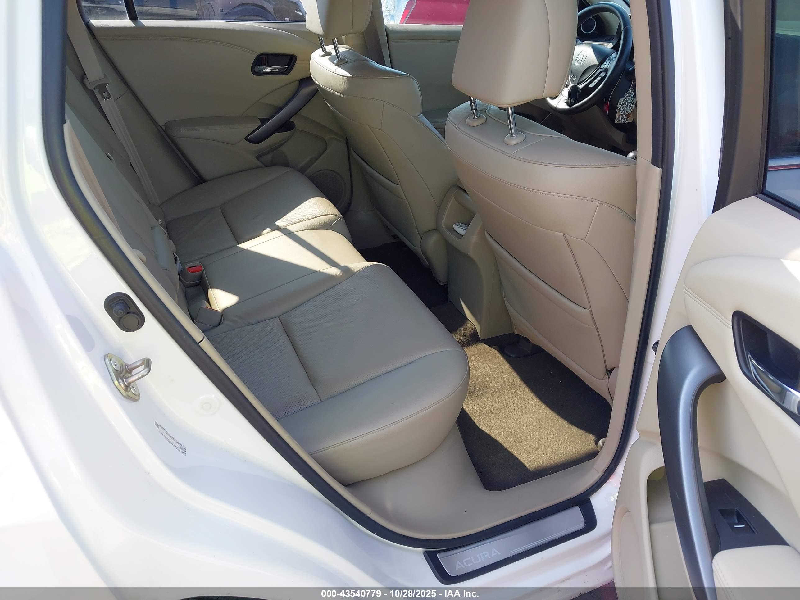 ACURA RDX image 8